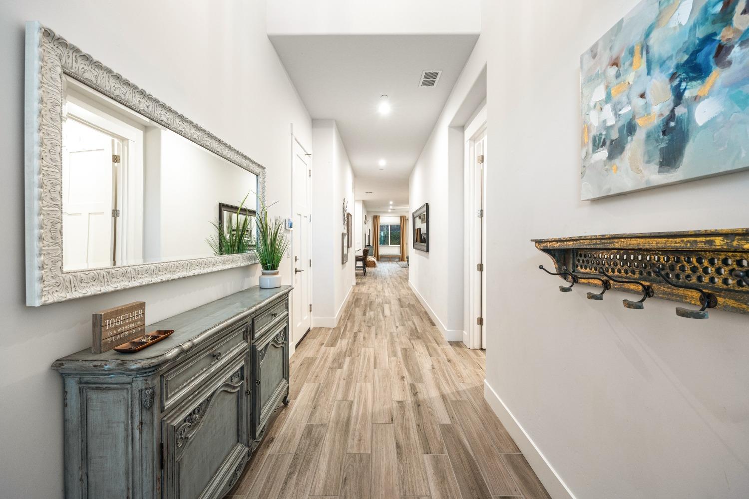 5715 Banksia Court