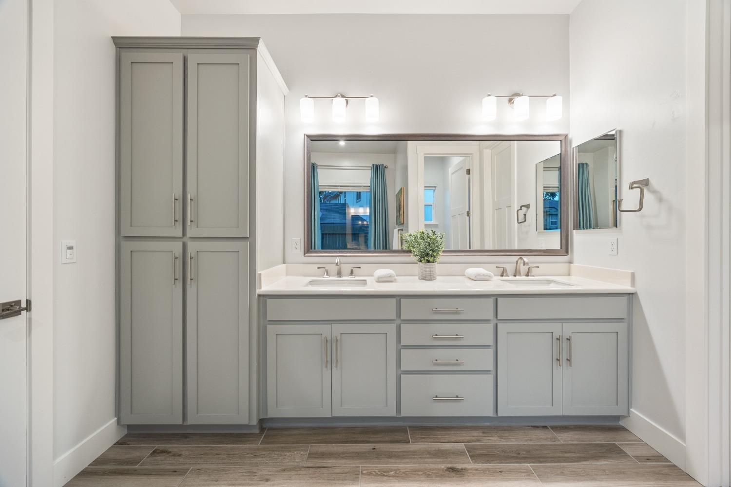 5715 Banksia Court
