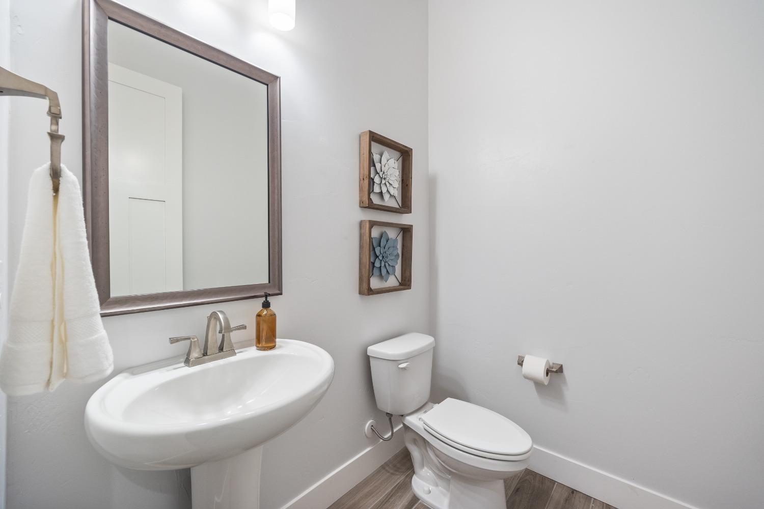 5715 Banksia Court