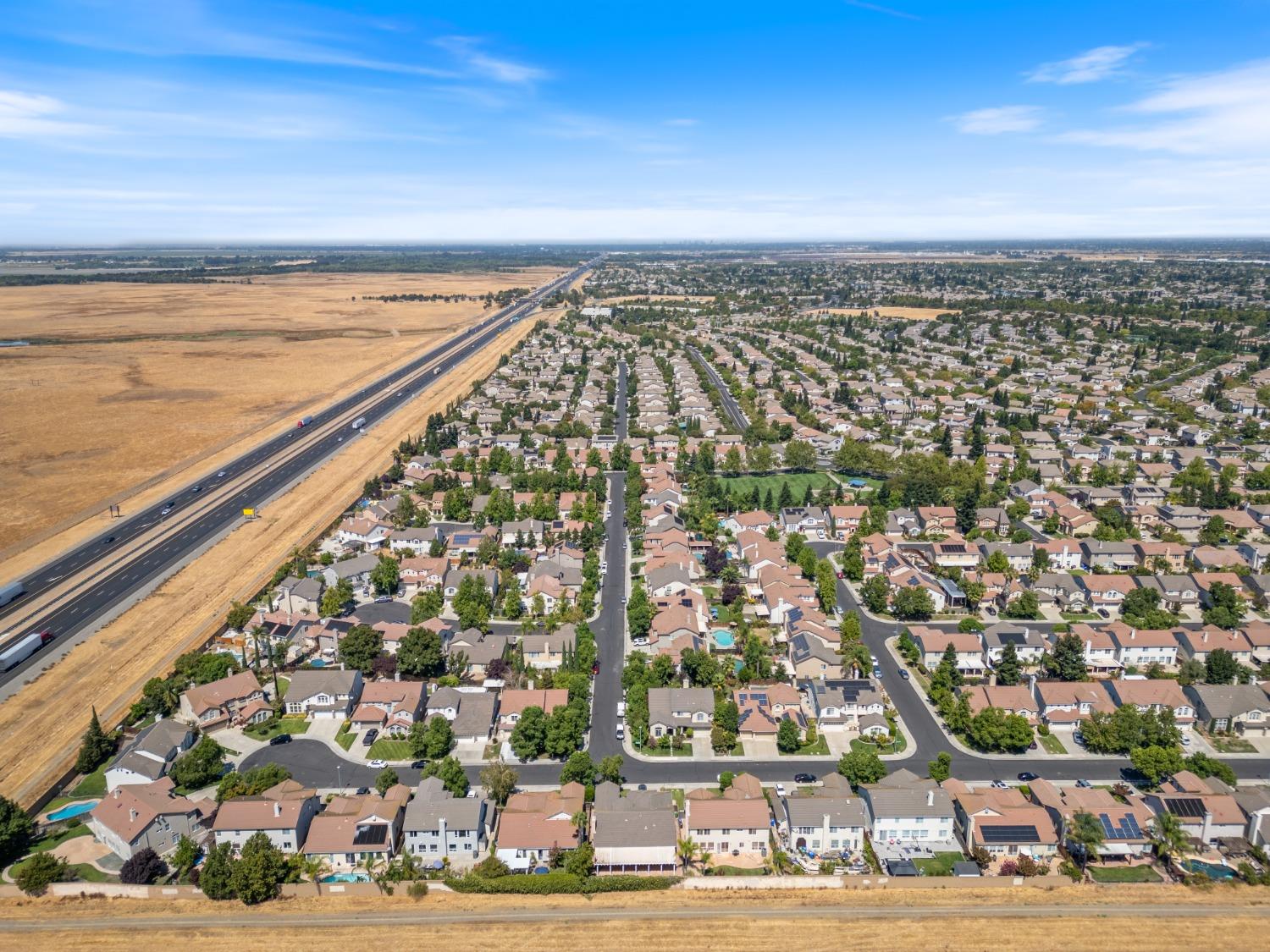 2408 Snowy Egret Court