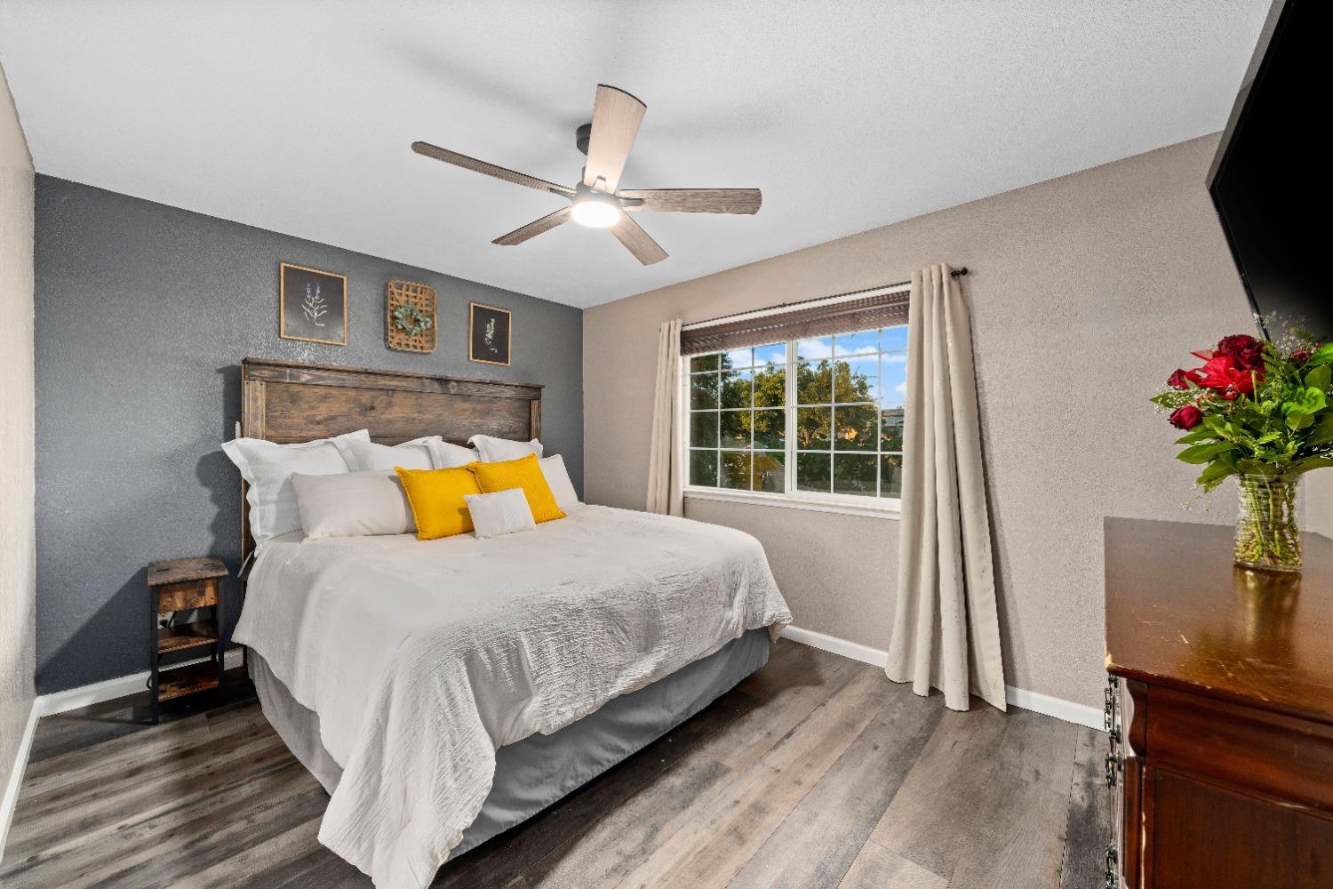 18887 N Coquille Drive