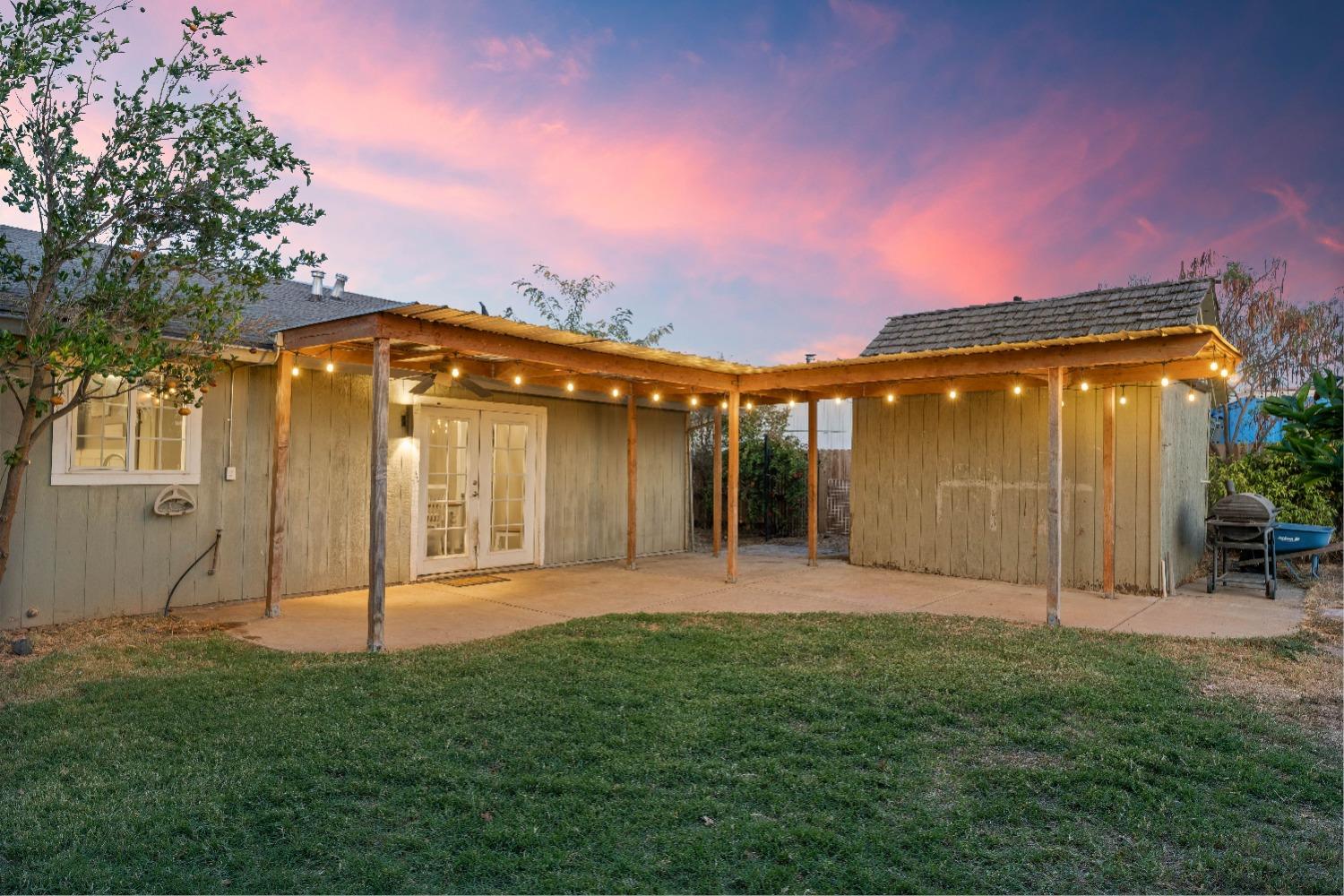 18887 N Coquille Drive