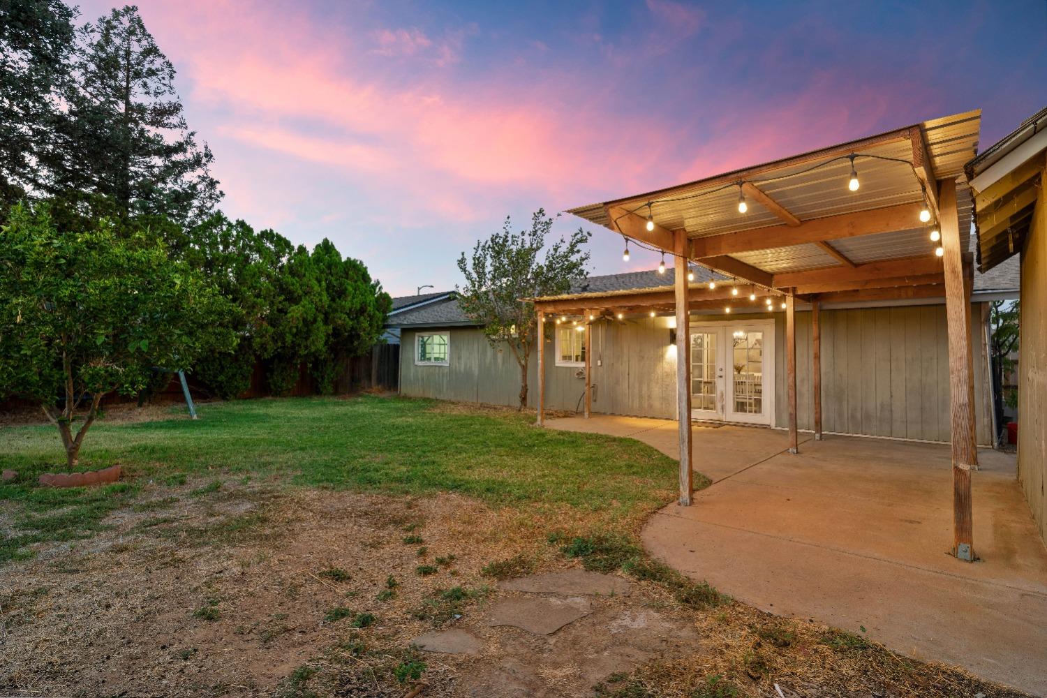 18887 N Coquille Drive