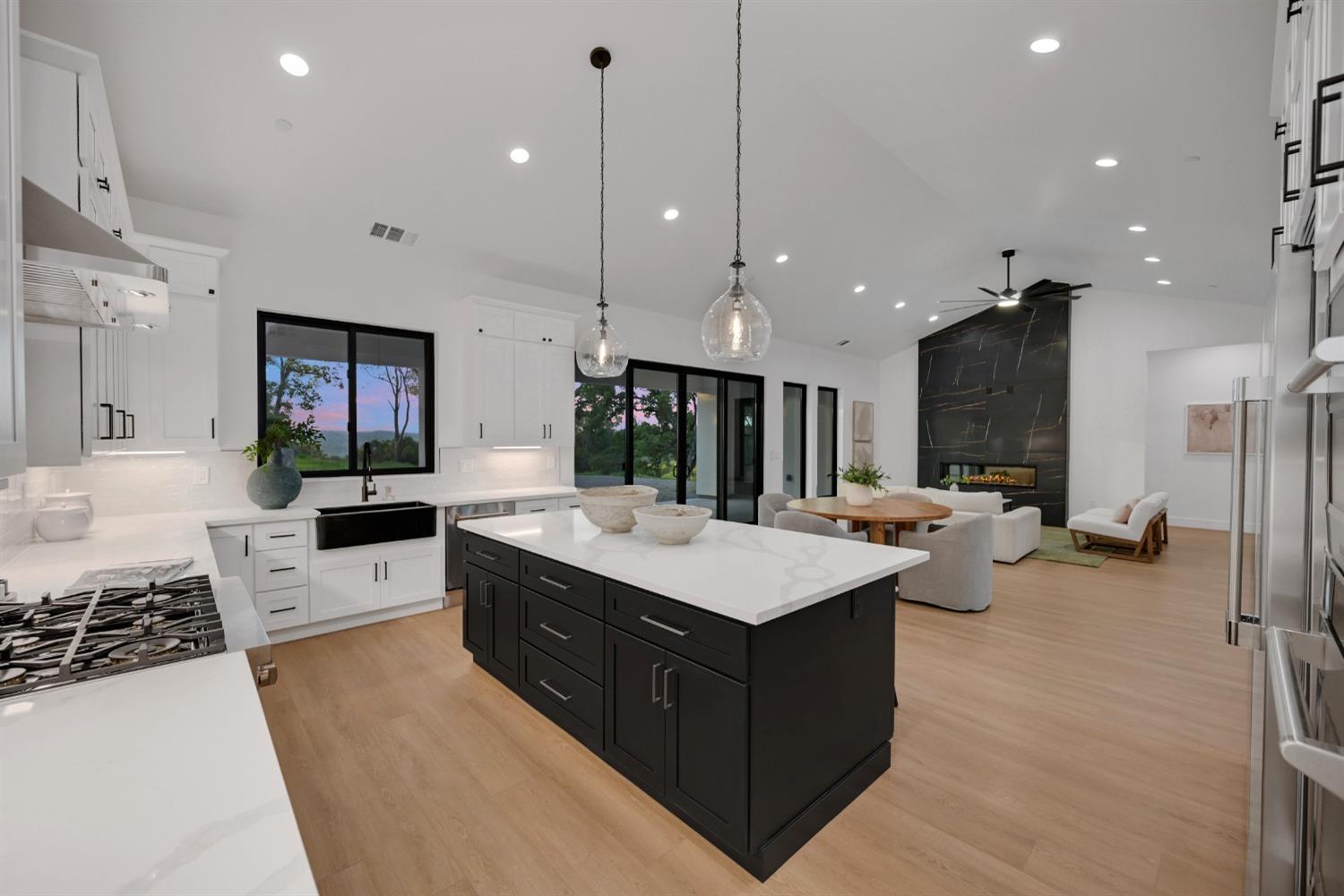 7161 Crystal Boulevard