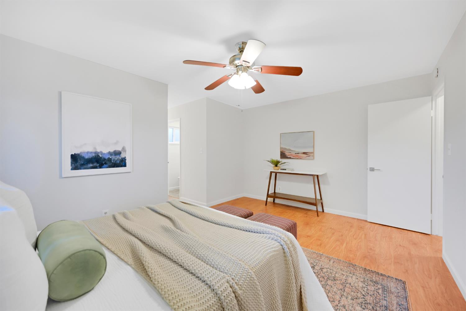 5908 Shadow Oak Drive