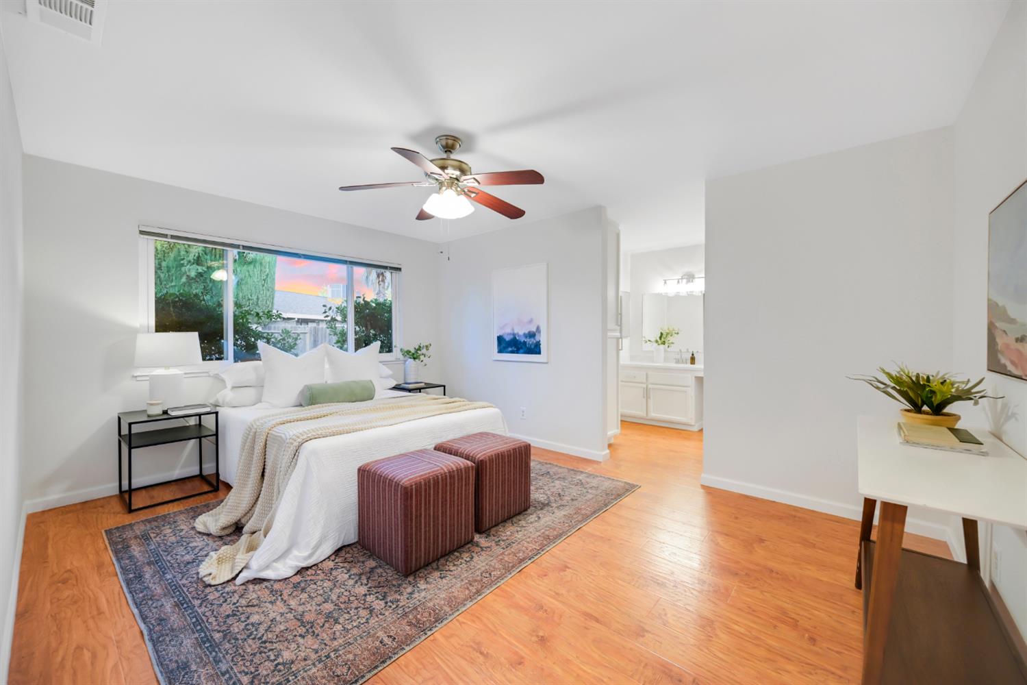 5908 Shadow Oak Drive