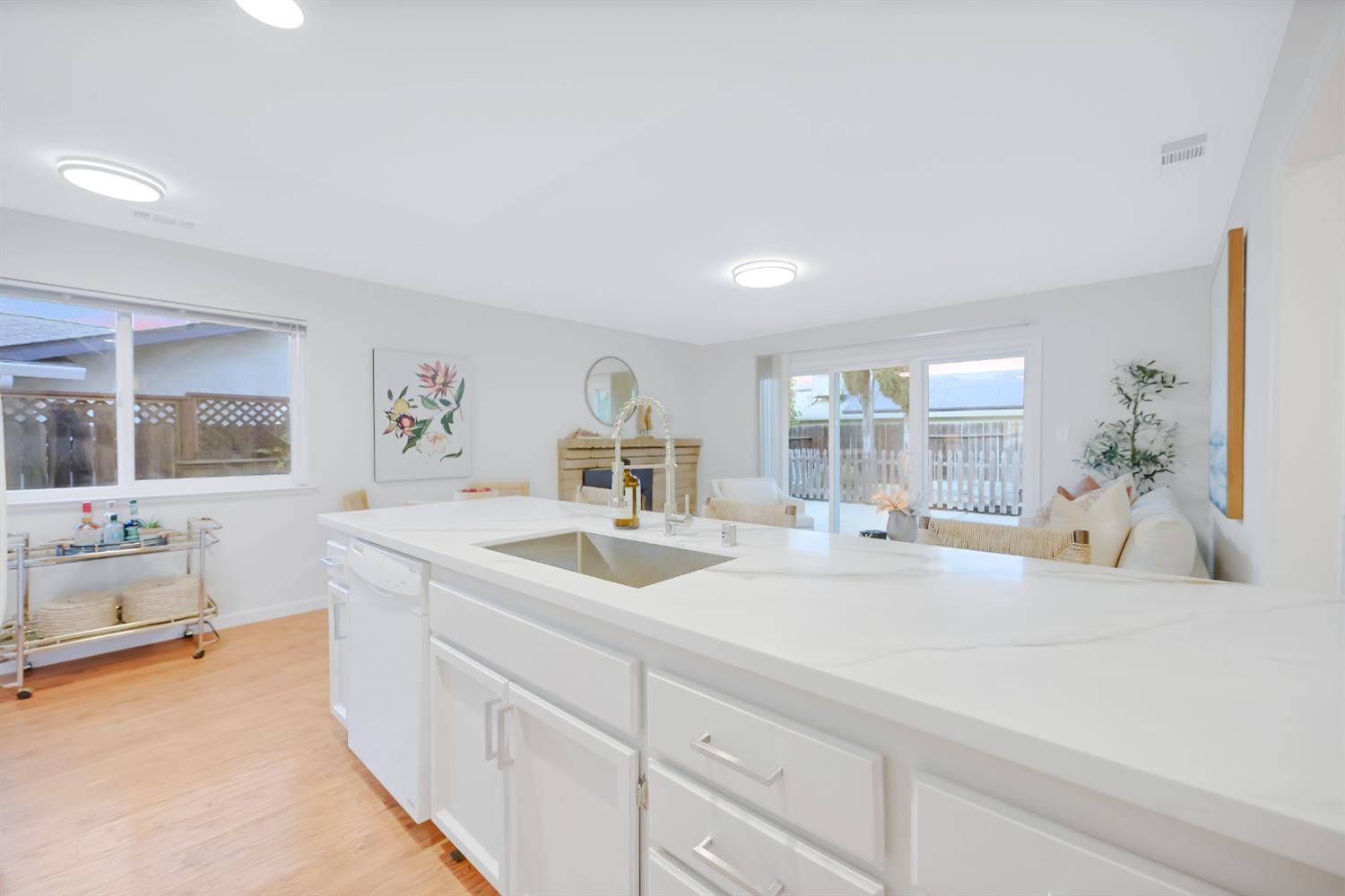 5908 Shadow Oak Drive