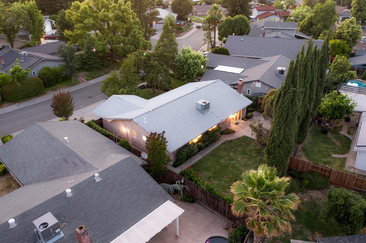 5908 Shadow Oak Drive