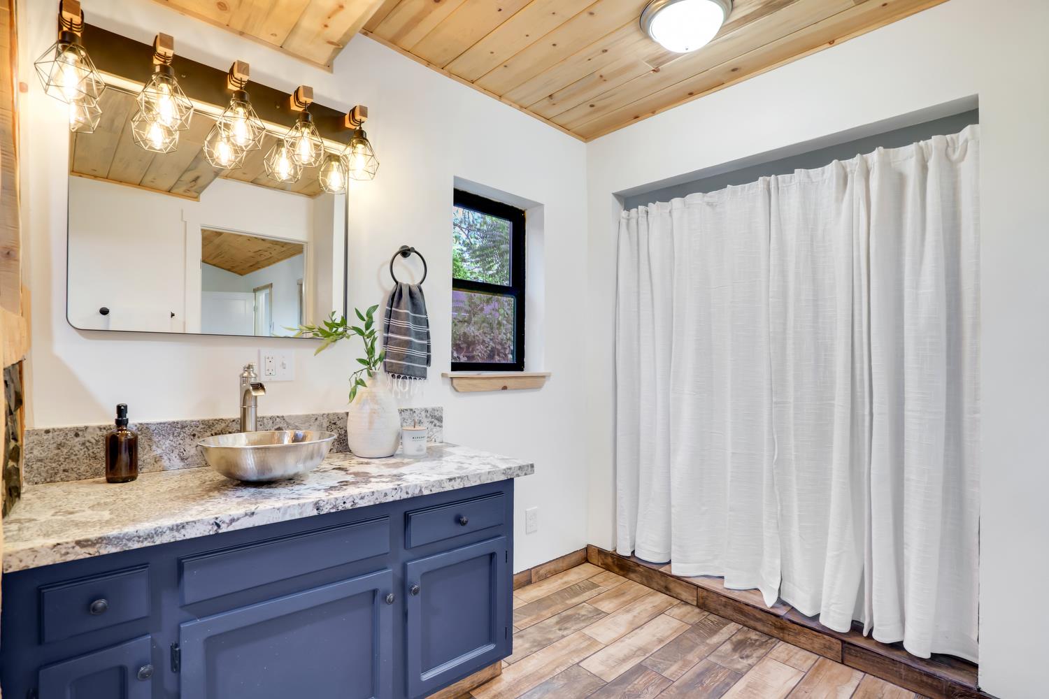 24200 Grand View Avenue