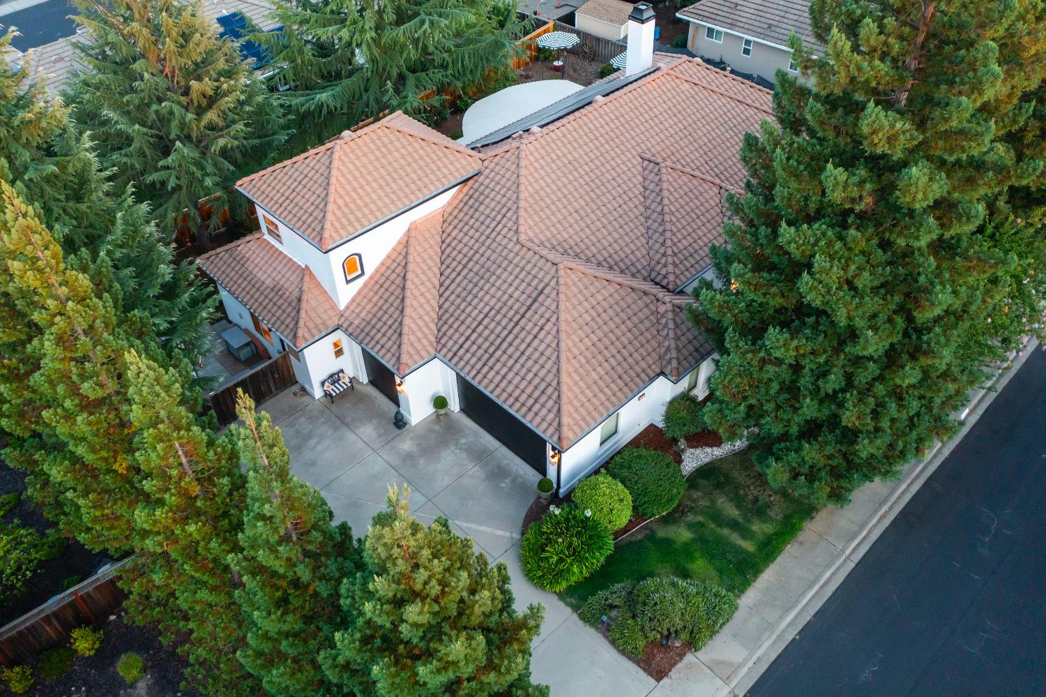 1740 Vista Del Monte