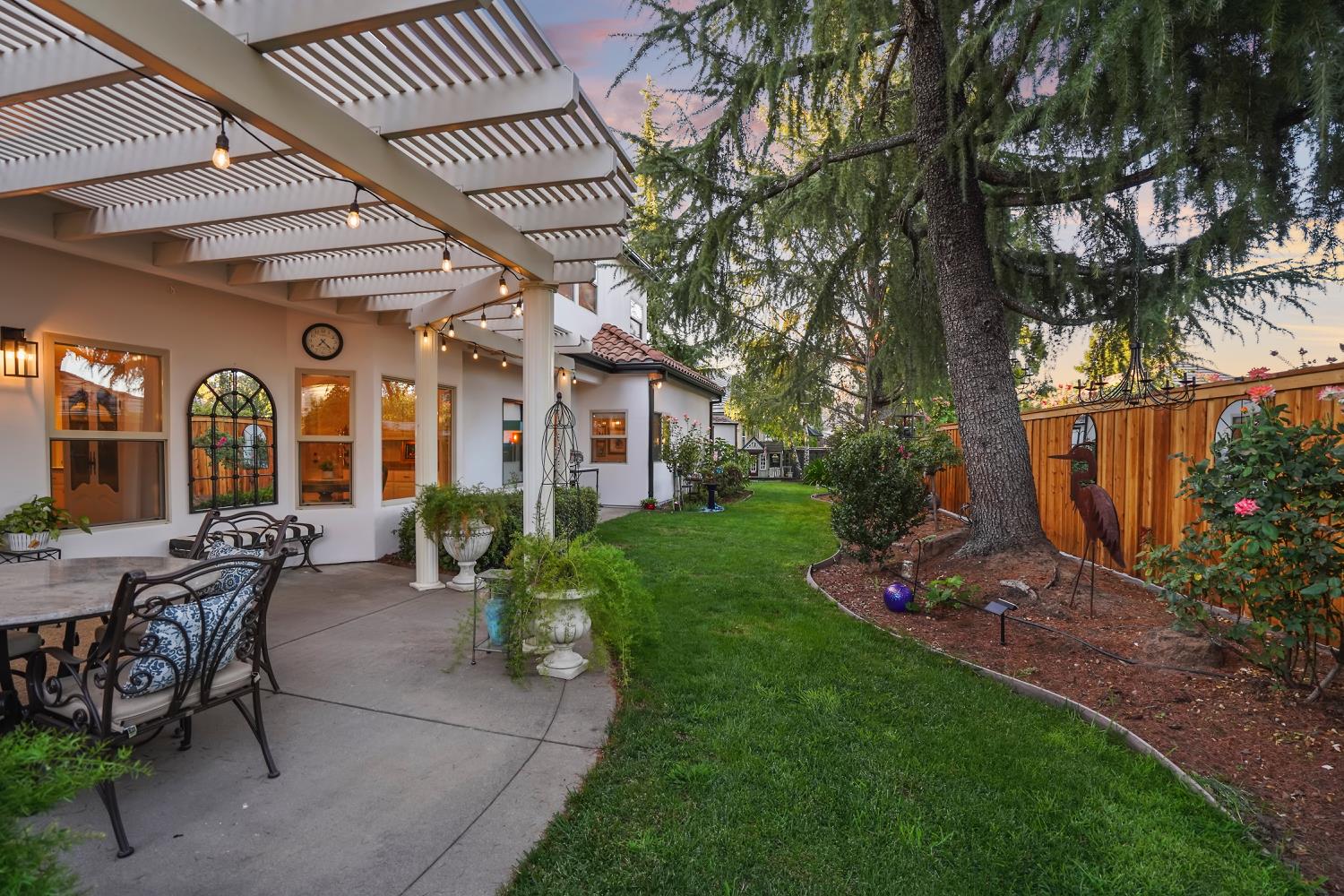 1740 Vista Del Monte