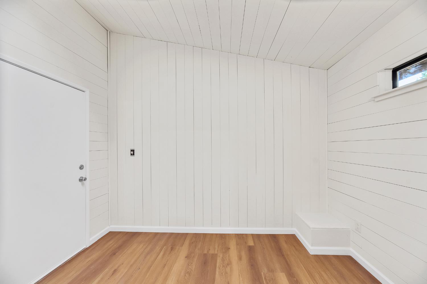 5663 Vacation Boulevard