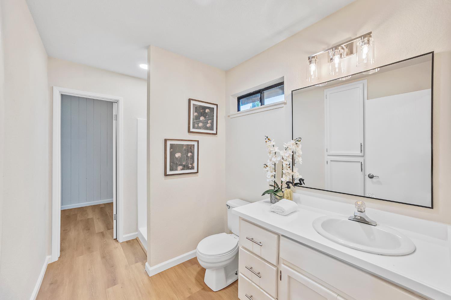 5663 Vacation Boulevard