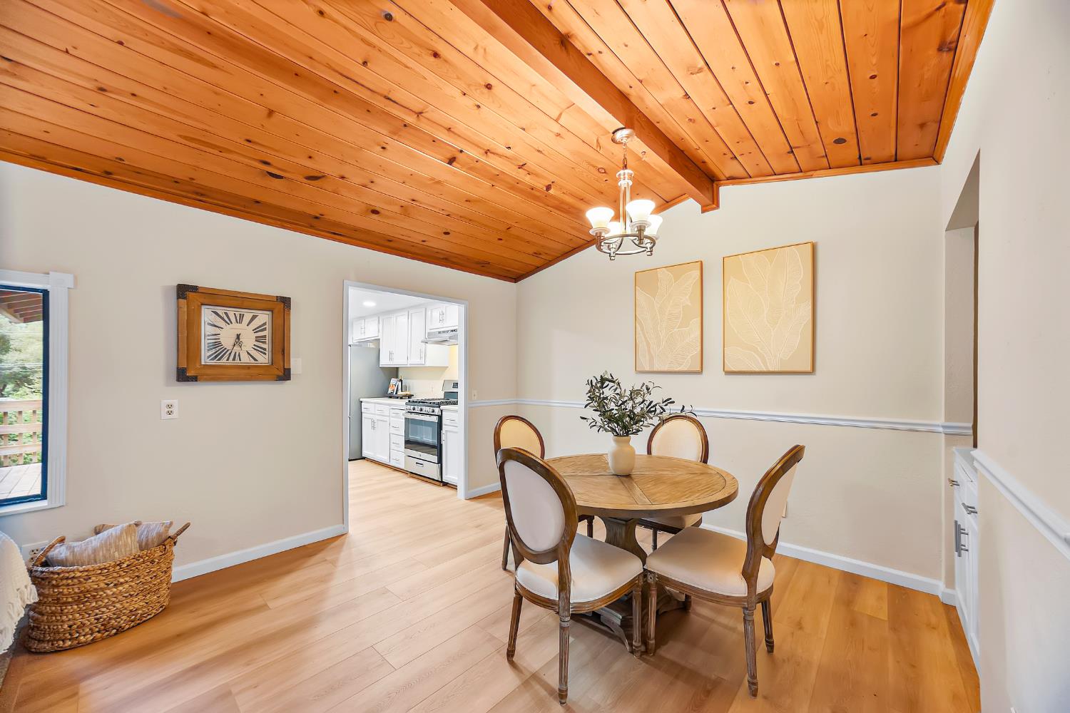 5663 Vacation Boulevard