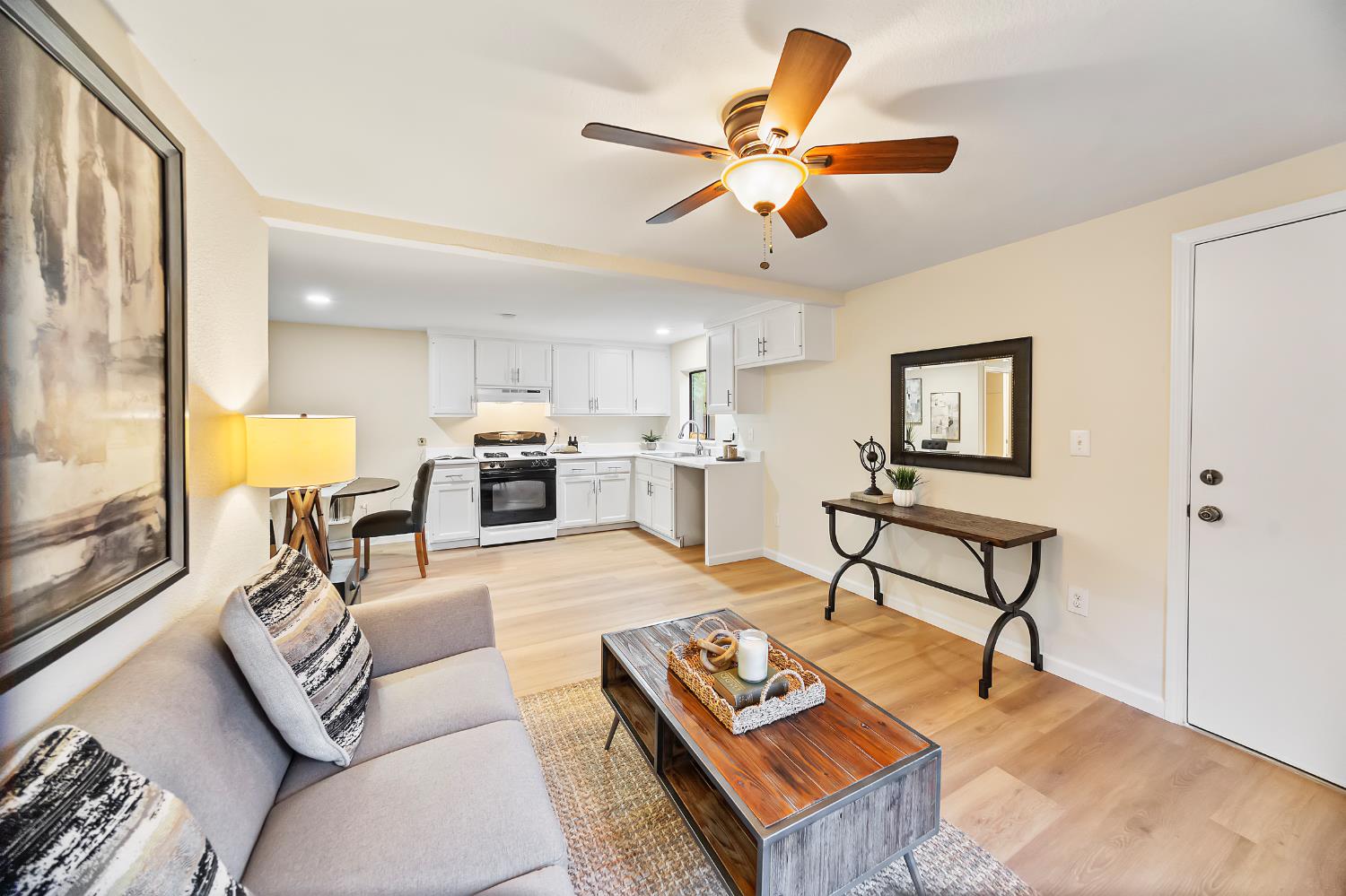 5663 Vacation Boulevard