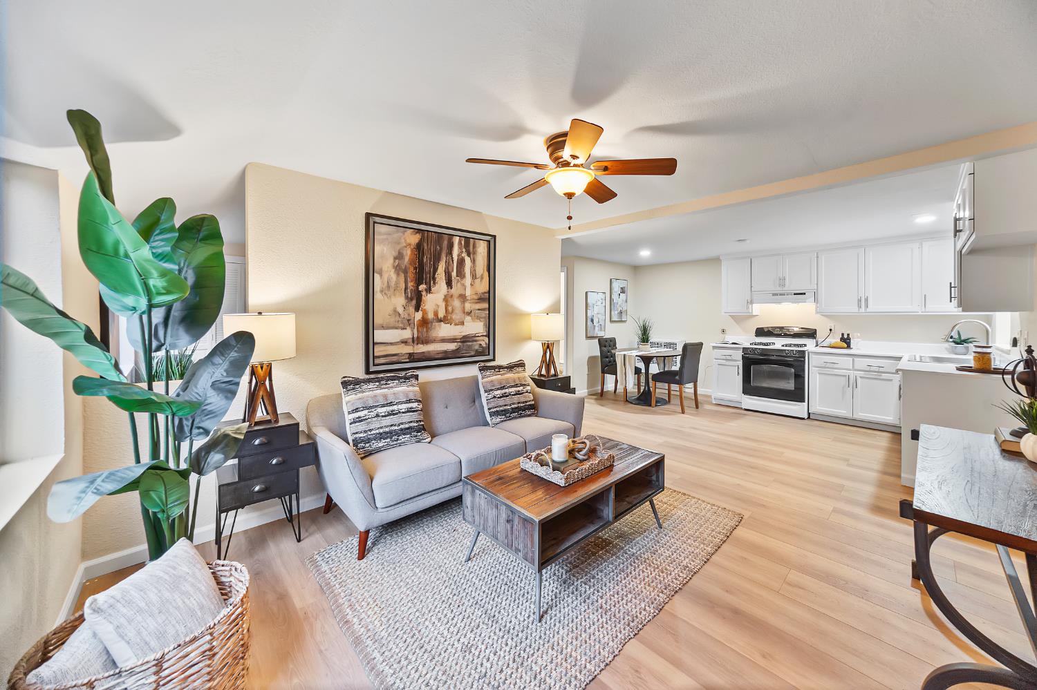 5663 Vacation Boulevard