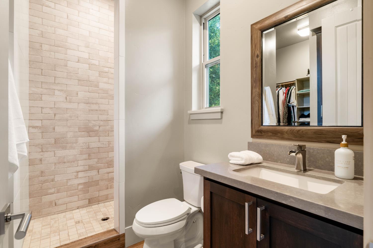 3959 Maresborough Place