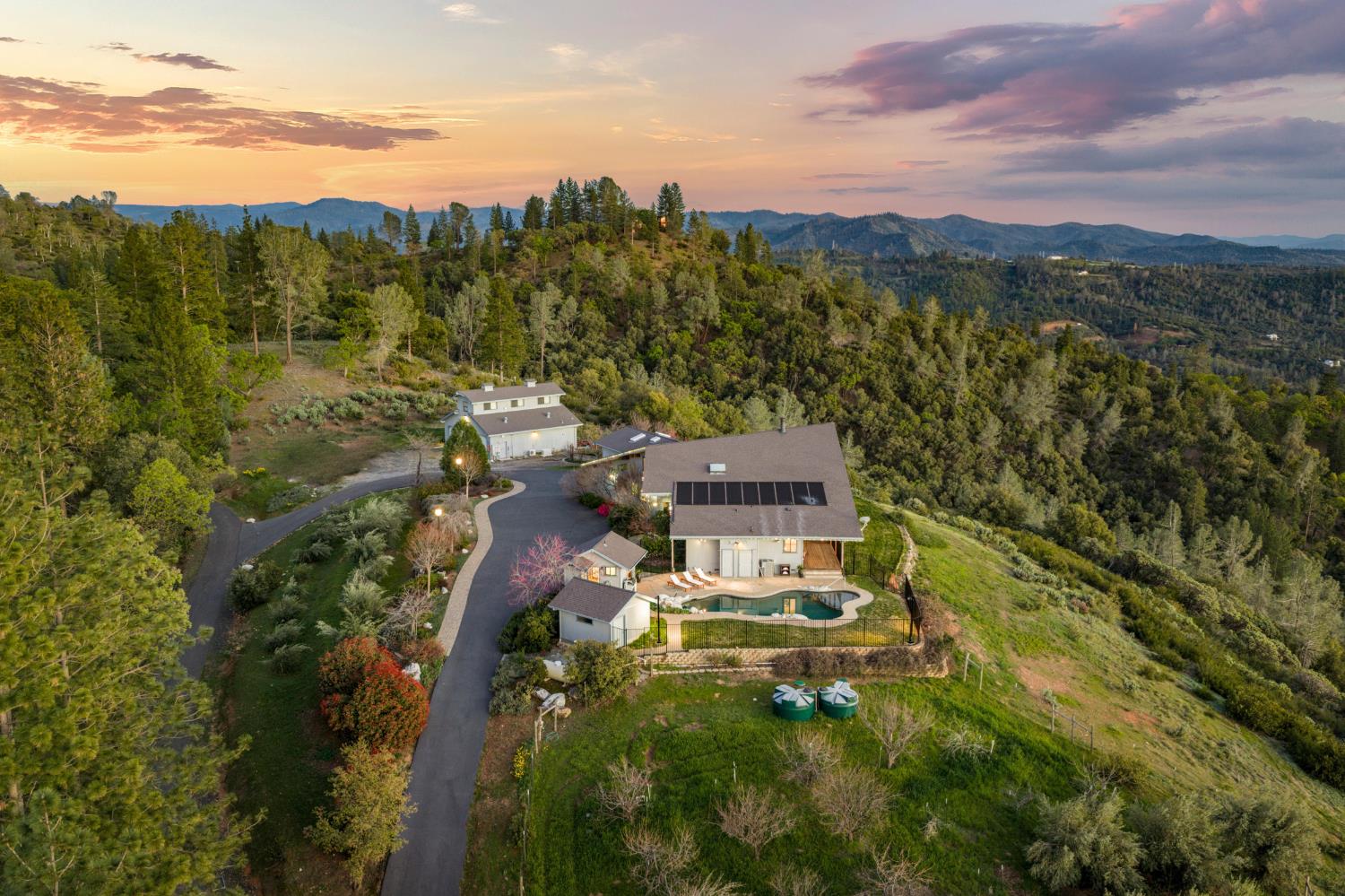 984 Crestview Drive