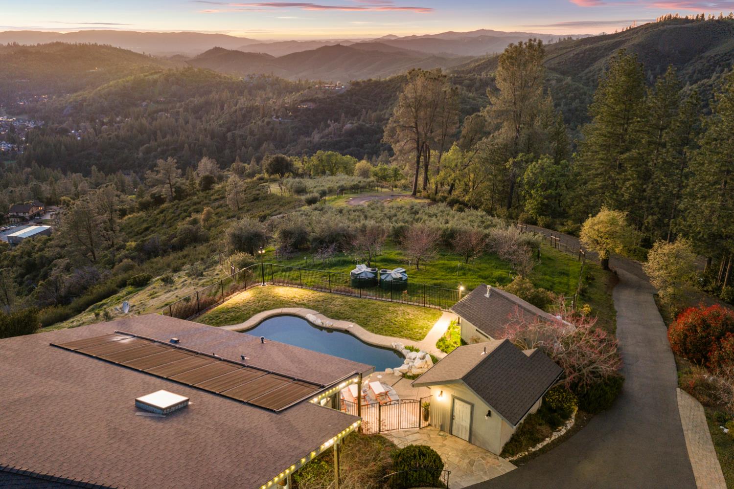984 Crestview Drive