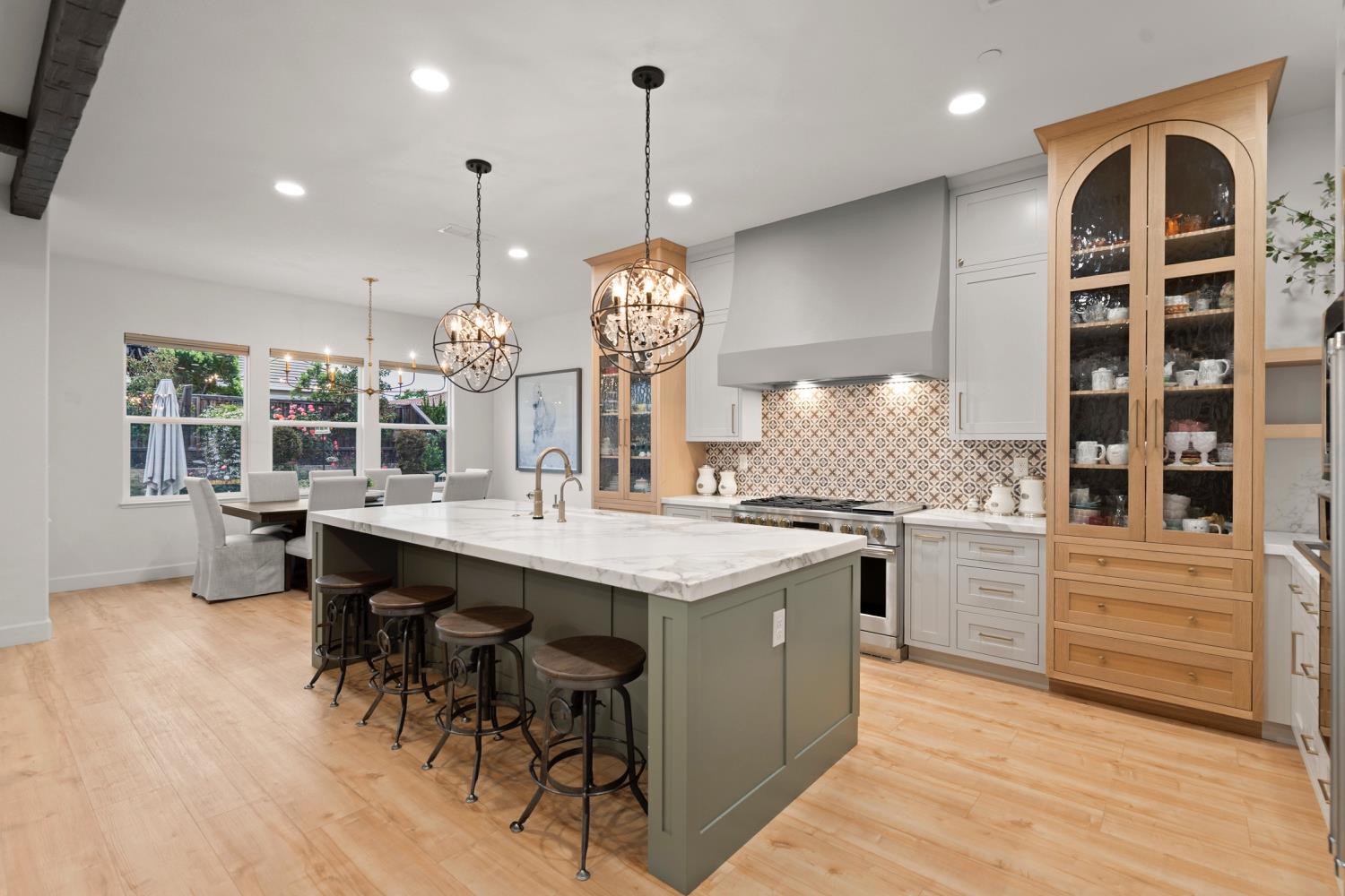 9732 Sword Dancer Drive