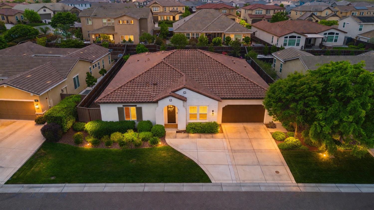 9732 Sword Dancer Drive