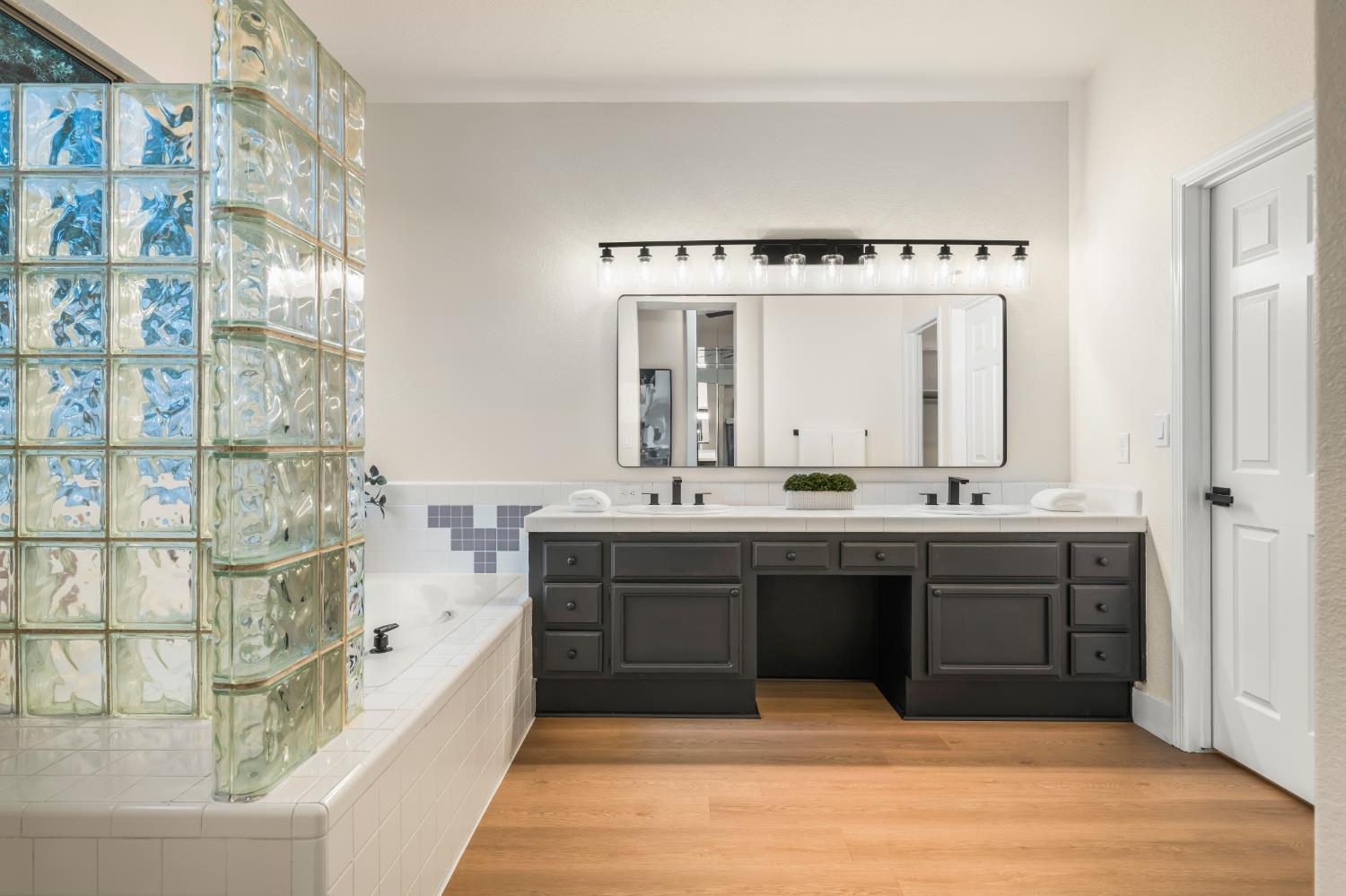 232 Dulverton Circle