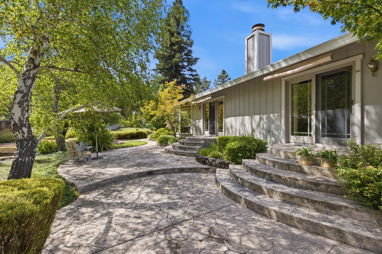 5434 Southolm Court