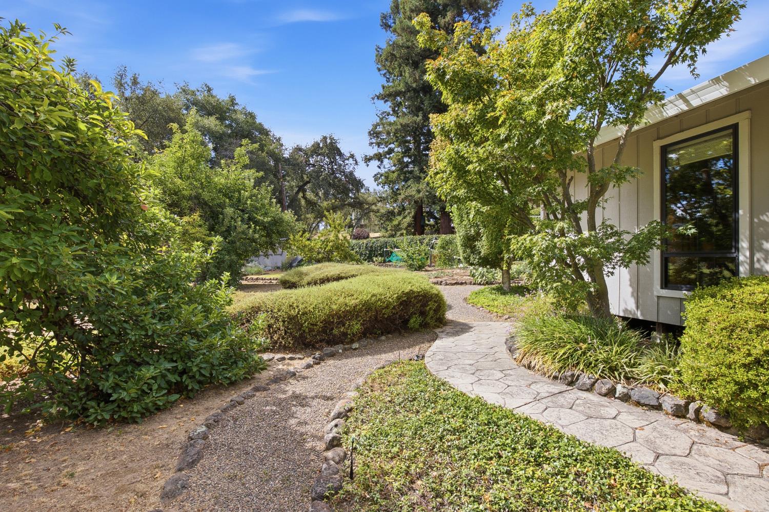 5434 Southolm Court