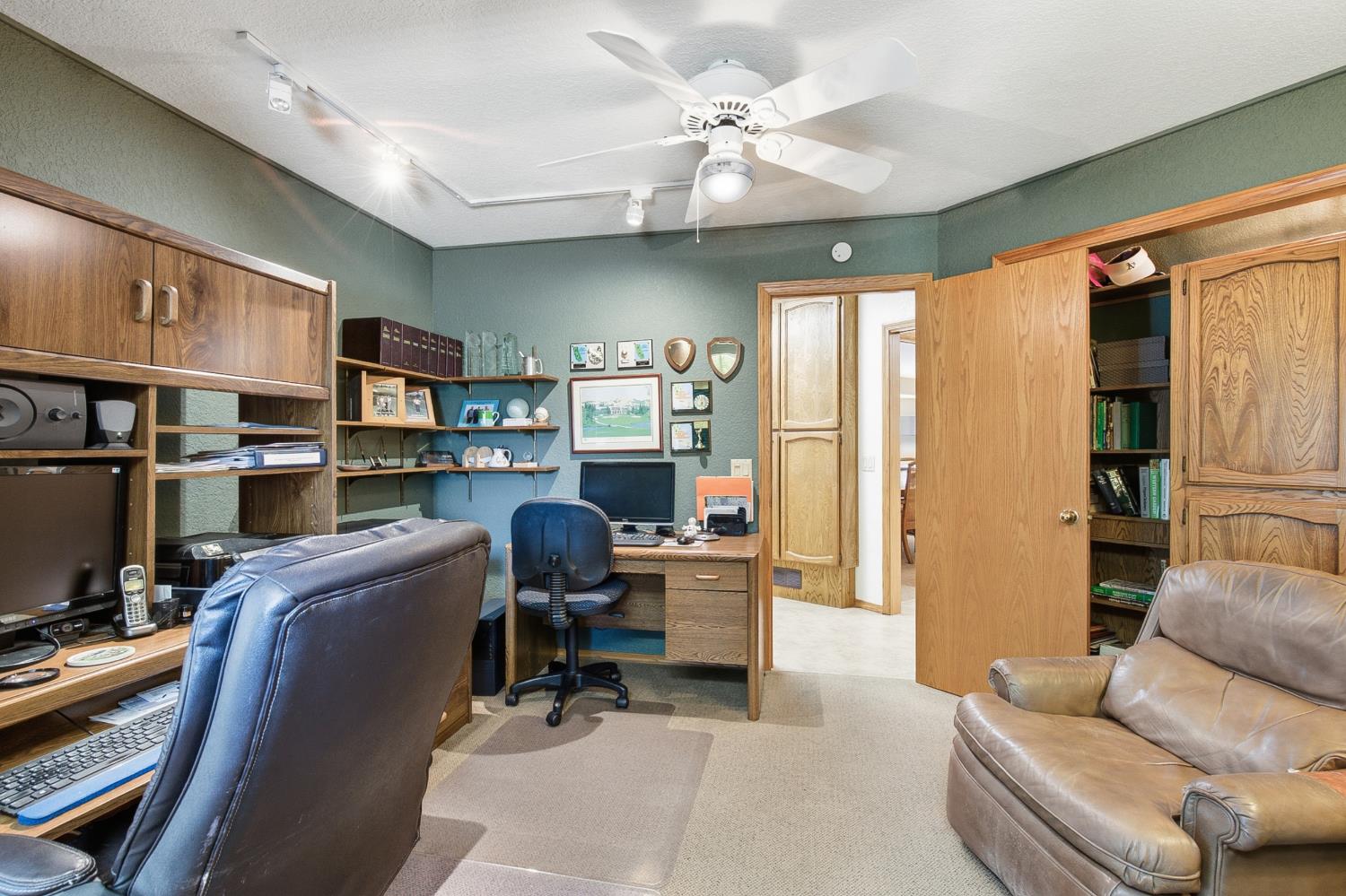 5434 Southolm Court
