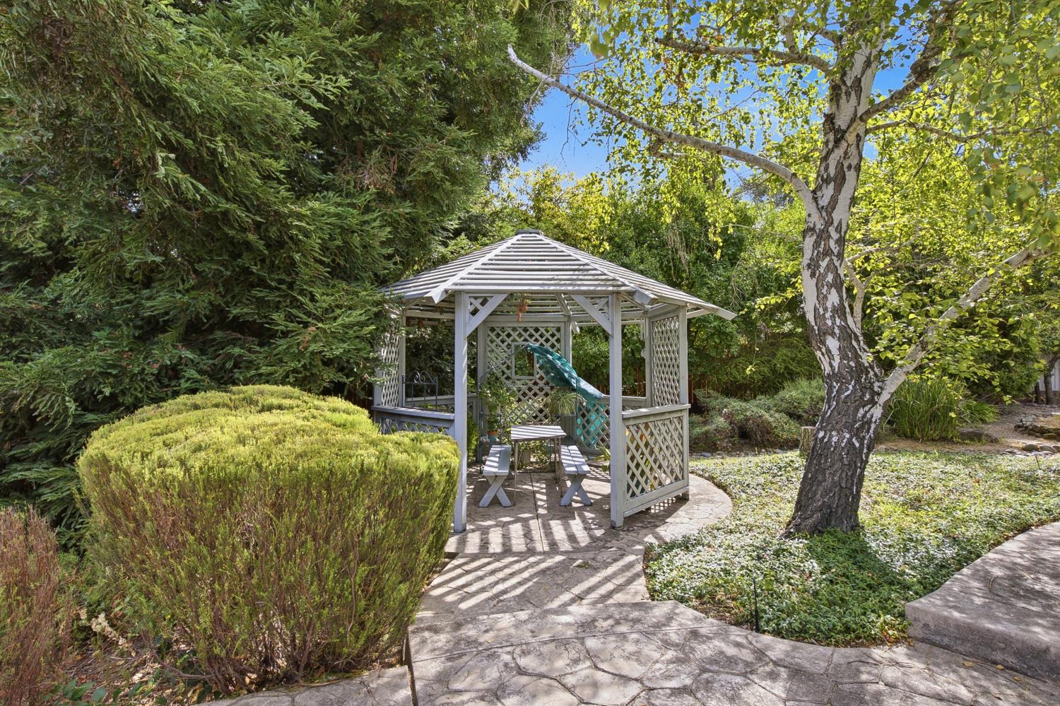 5434 Southolm Court