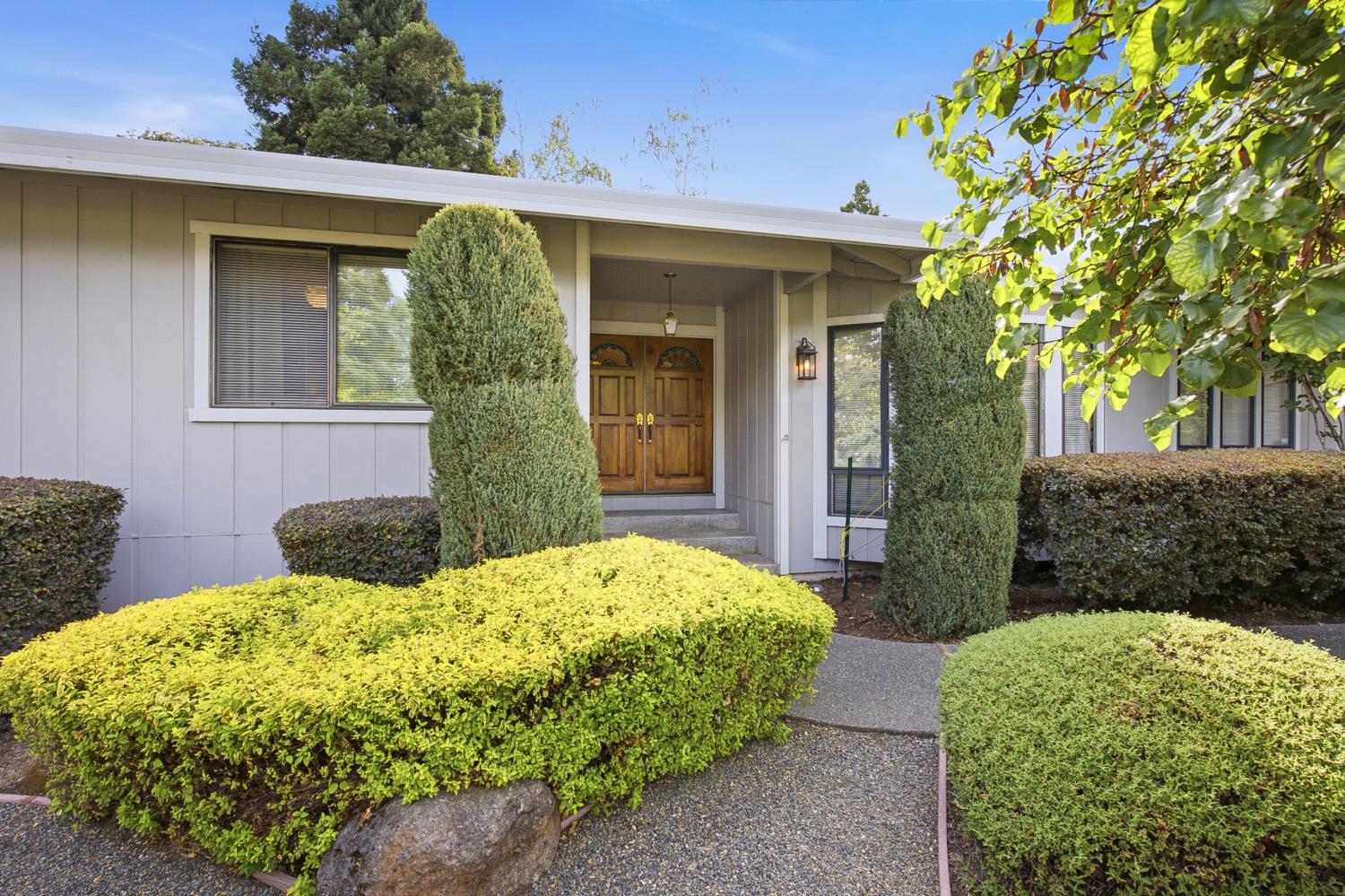 5434 Southolm Court