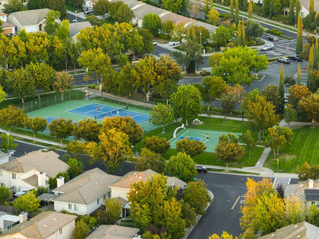 9788 Waterfowl Drive