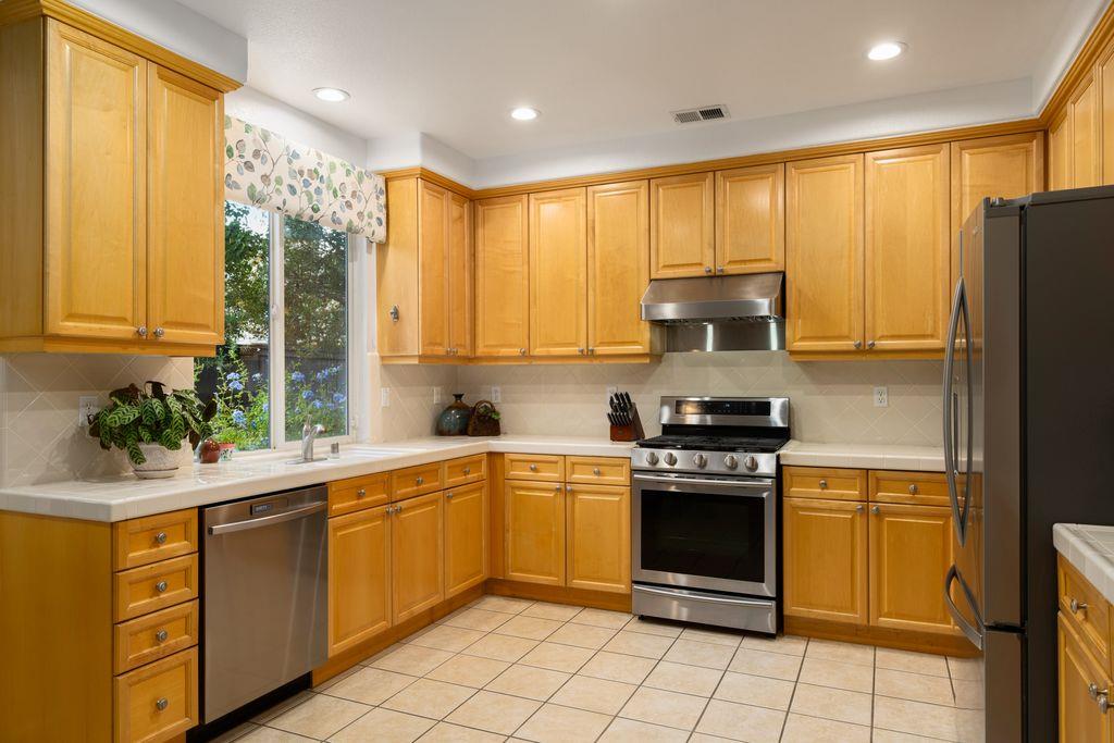 9788 Waterfowl Drive