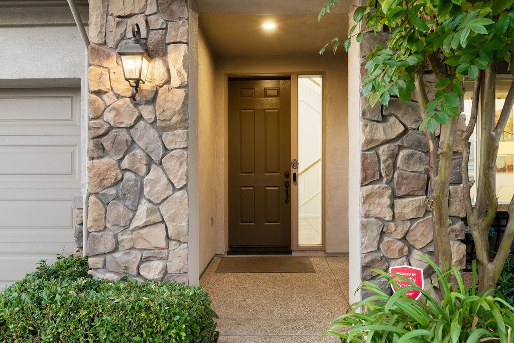9788 Waterfowl Drive