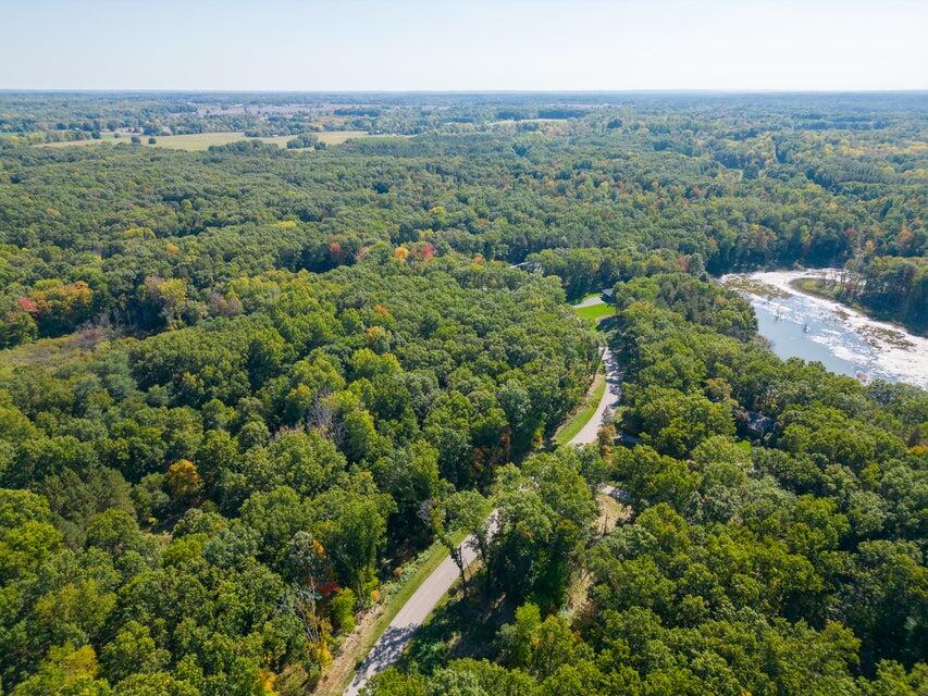 2999 W Locust Lane SE