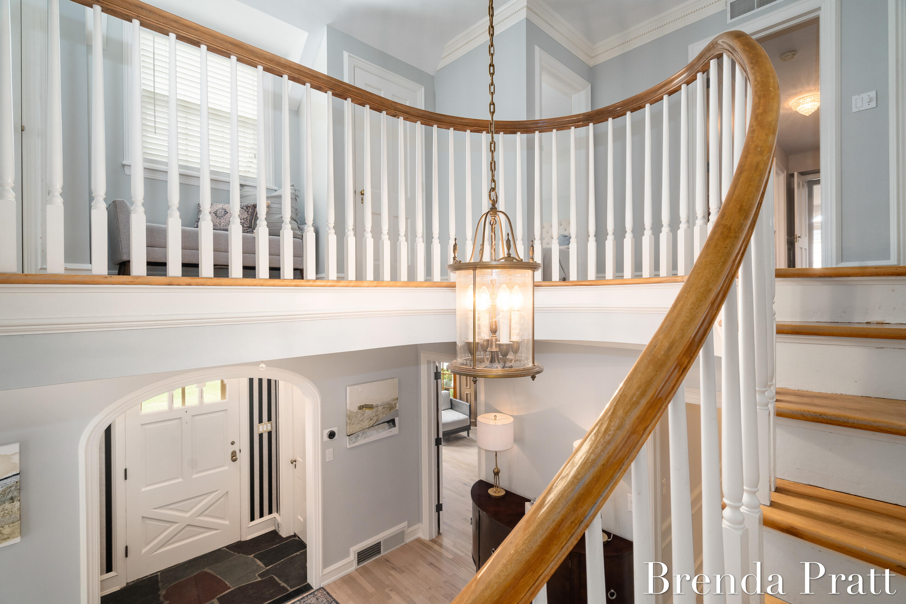 952 Plymouth Avenue SE