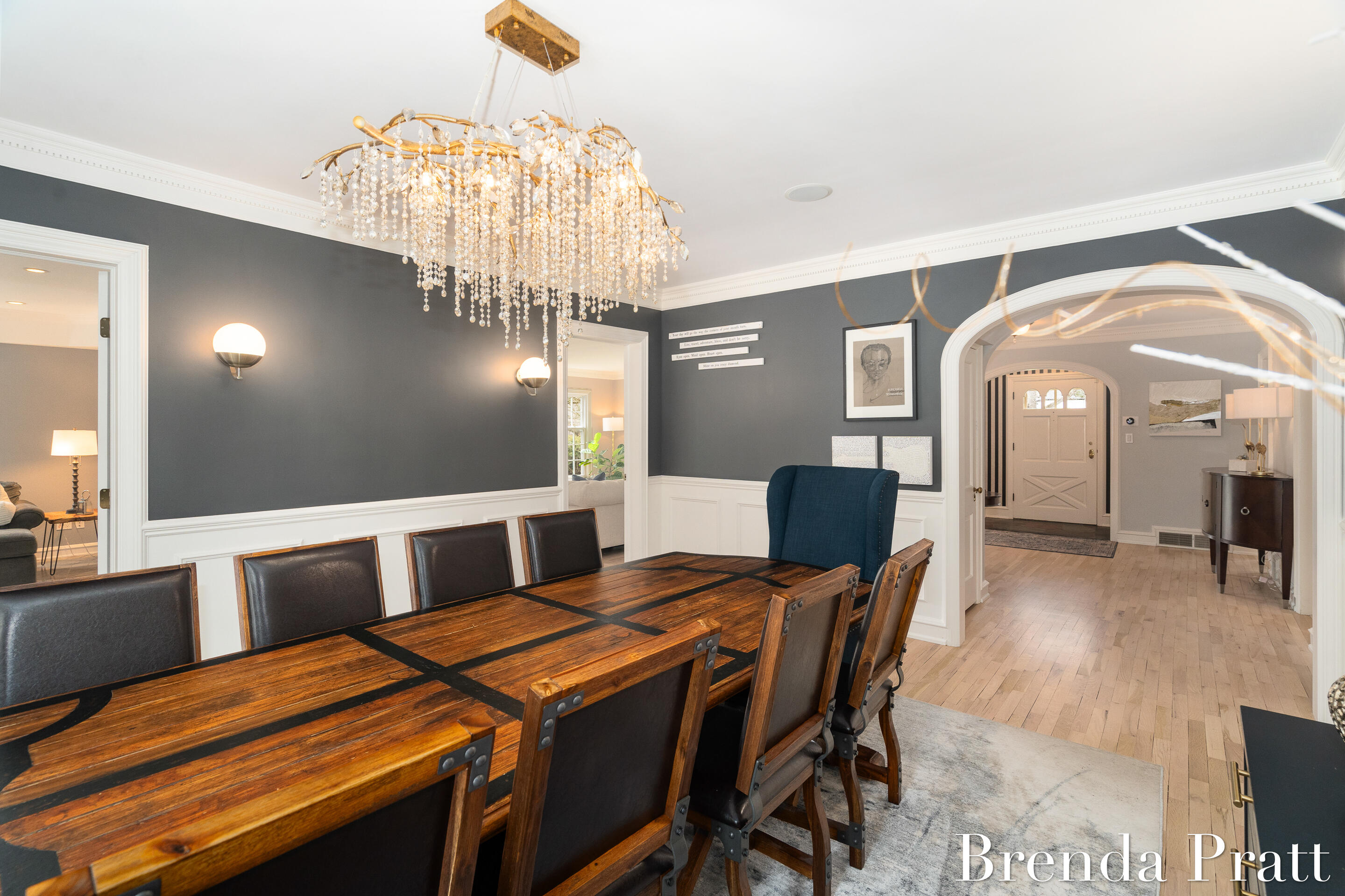 952 Plymouth Avenue SE