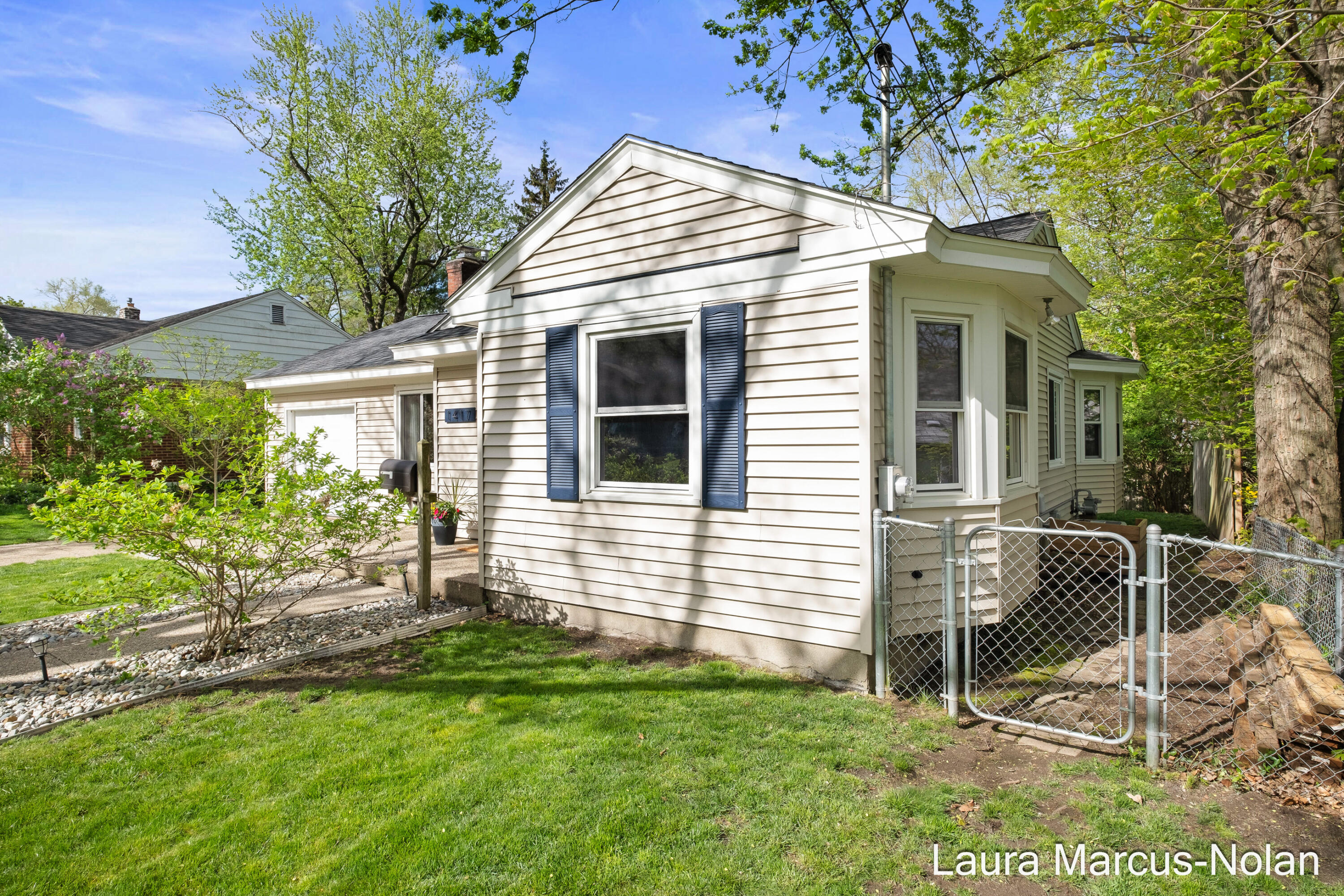 1417 Margaret Avenue SE