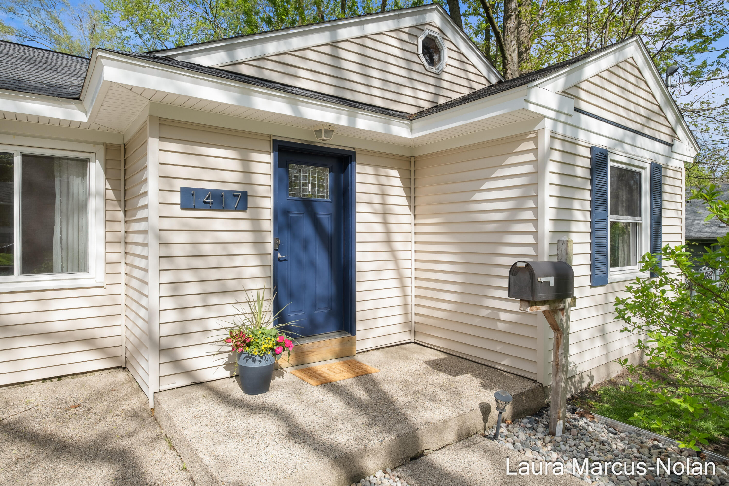 1417 Margaret Avenue SE