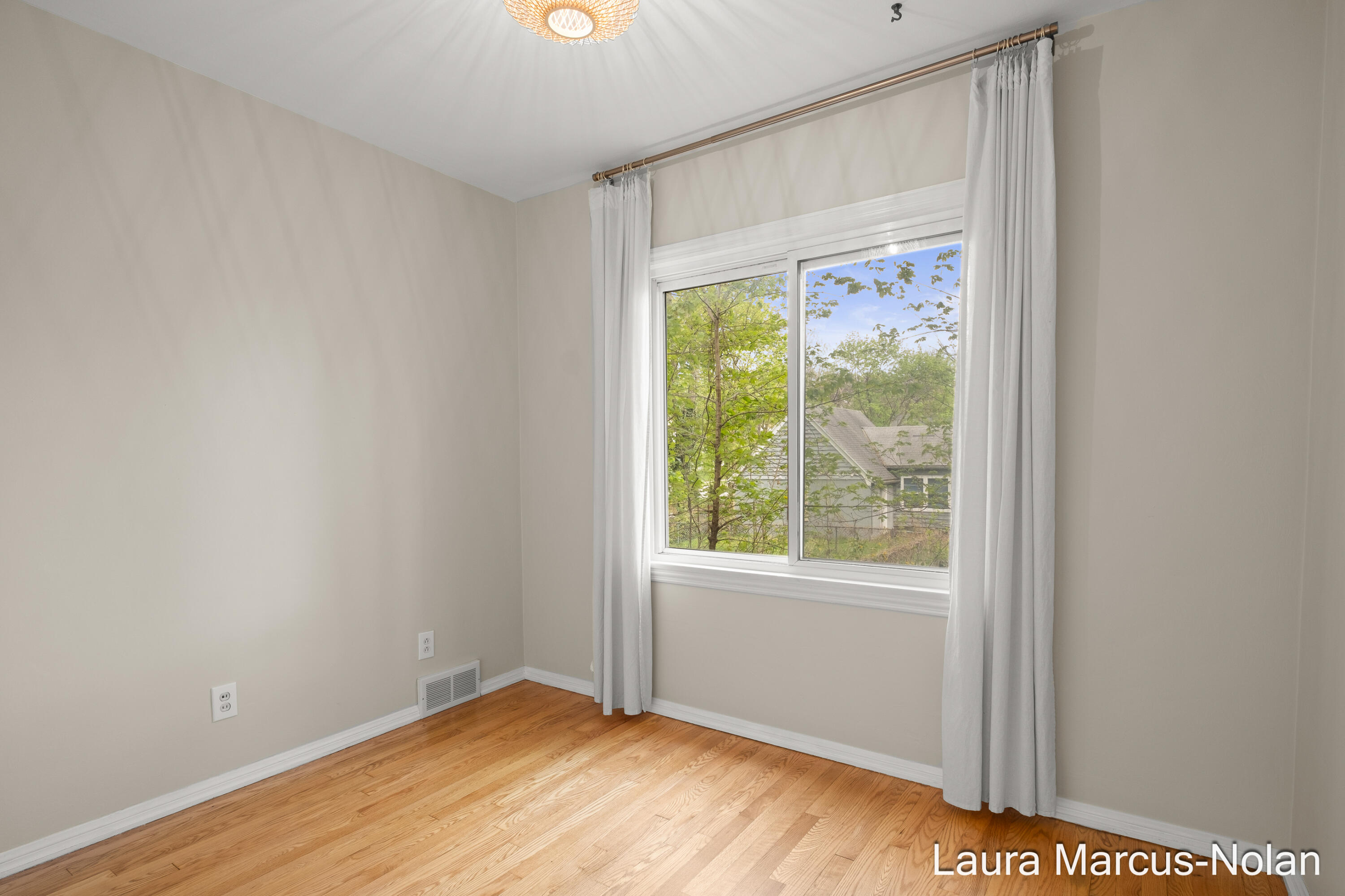 1417 Margaret Avenue SE