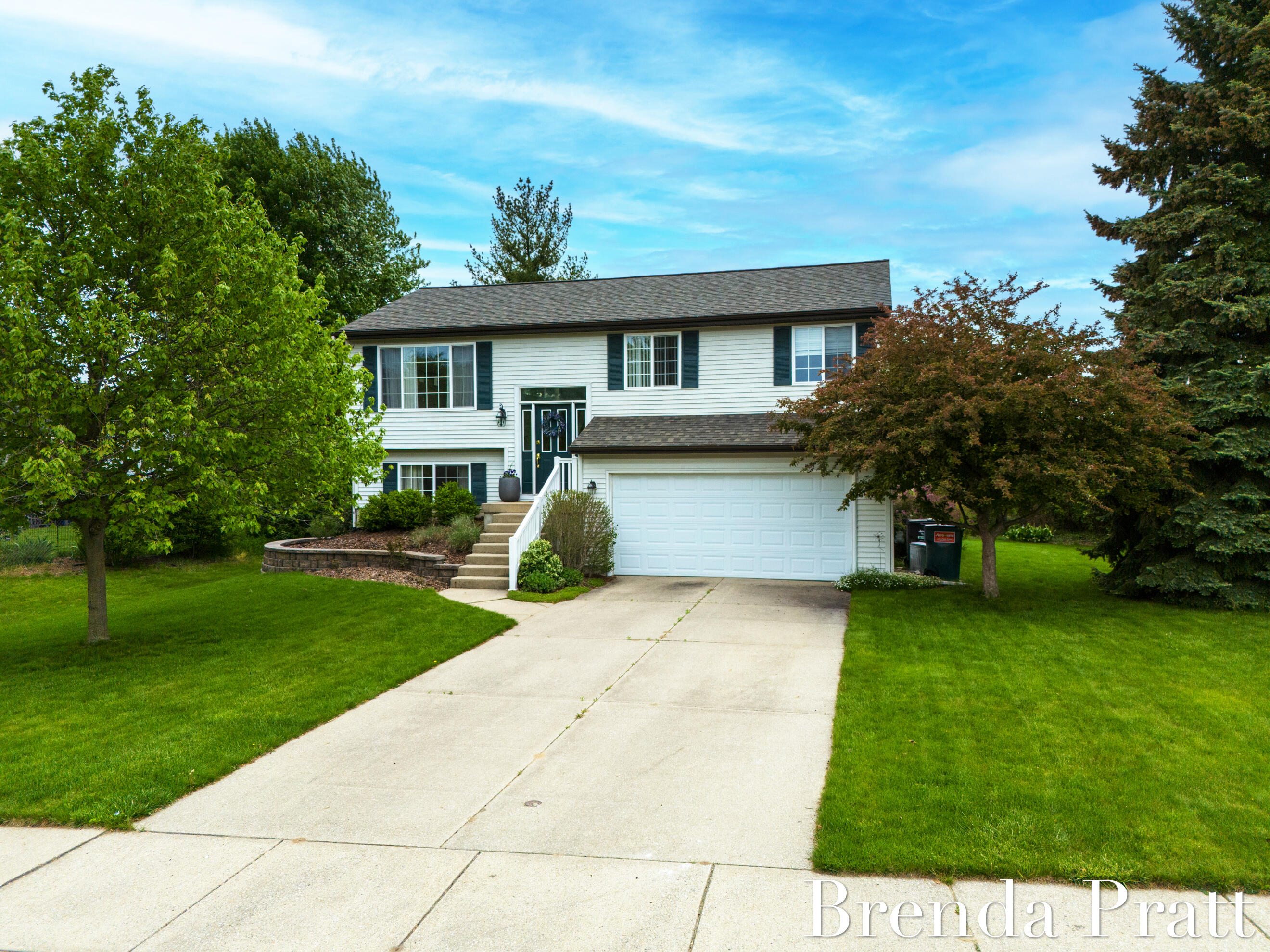 7588 Sunview Drive SE