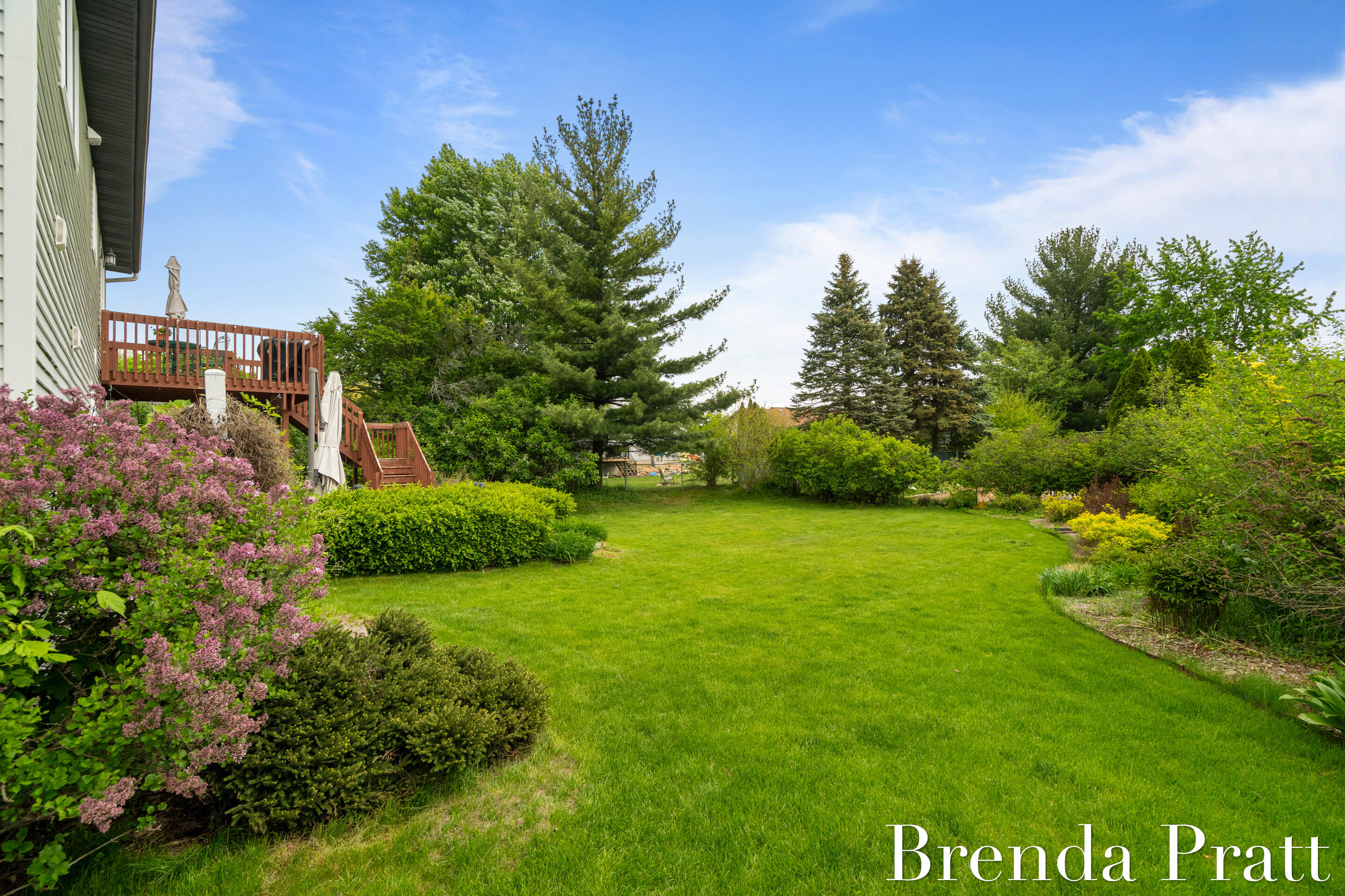 7588 Sunview Drive SE