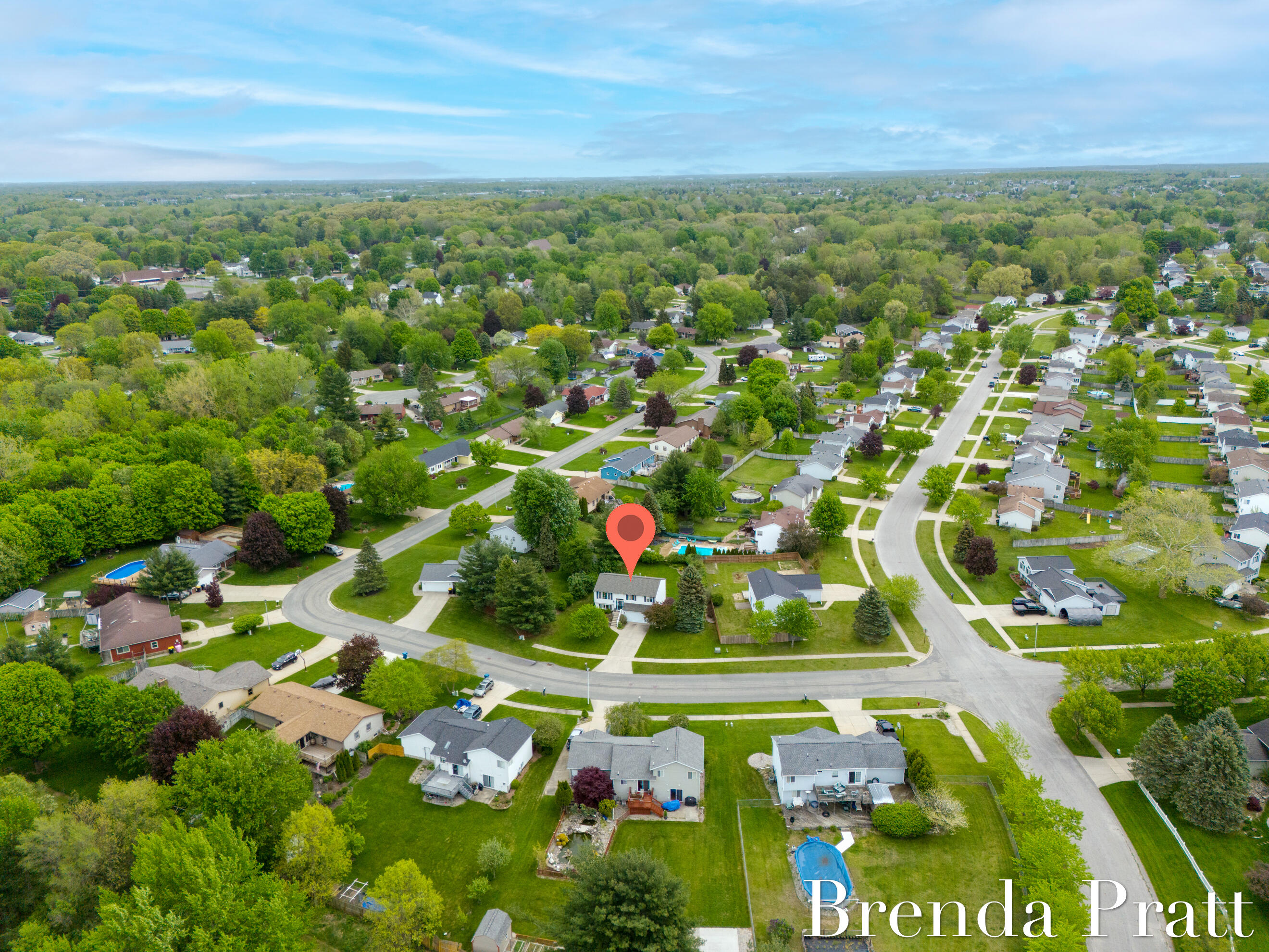 7588 Sunview Drive SE