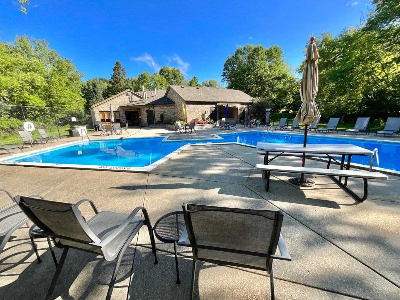 5084 N Quail Crest Drive SE 89