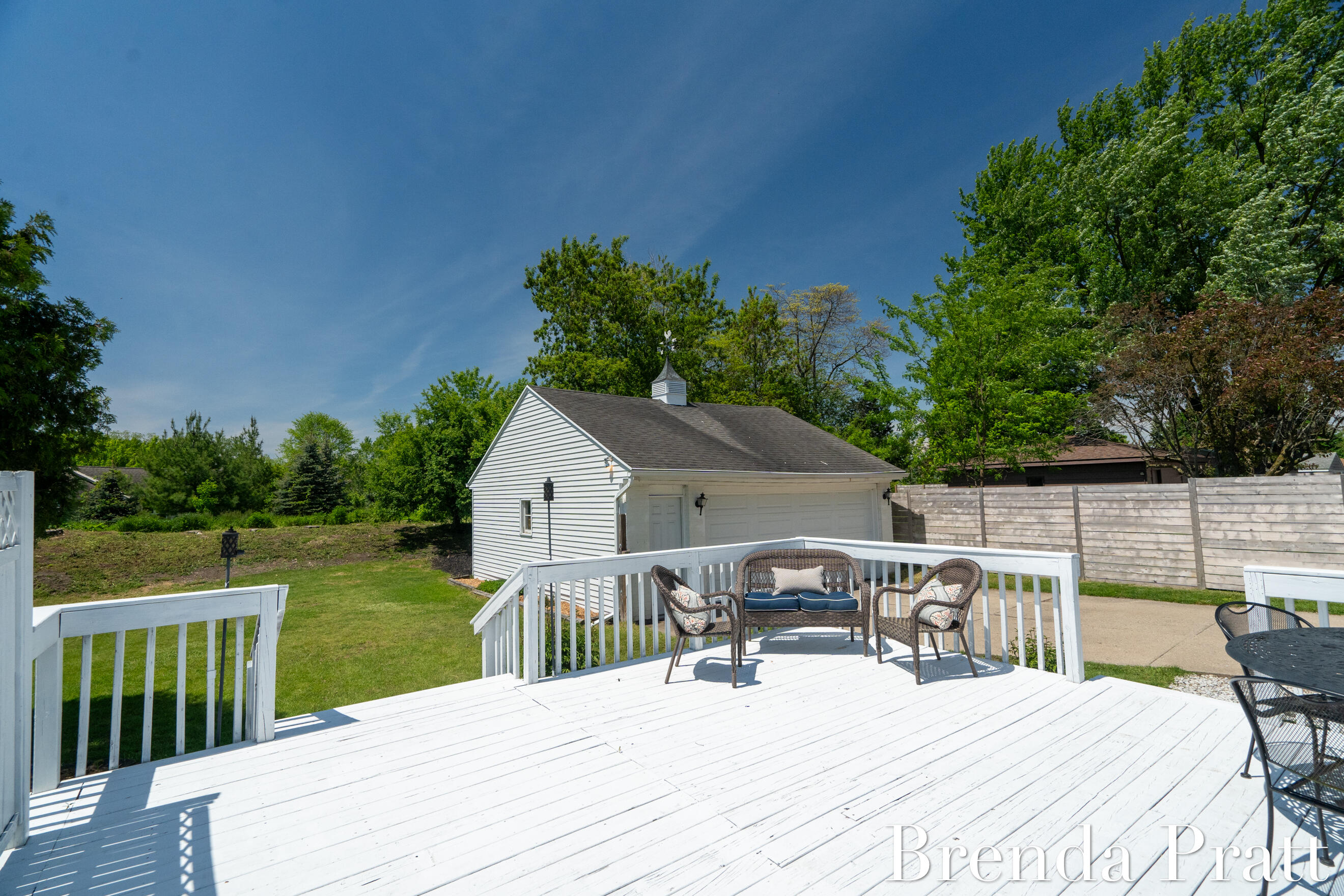 1111 Worcester Drive NE