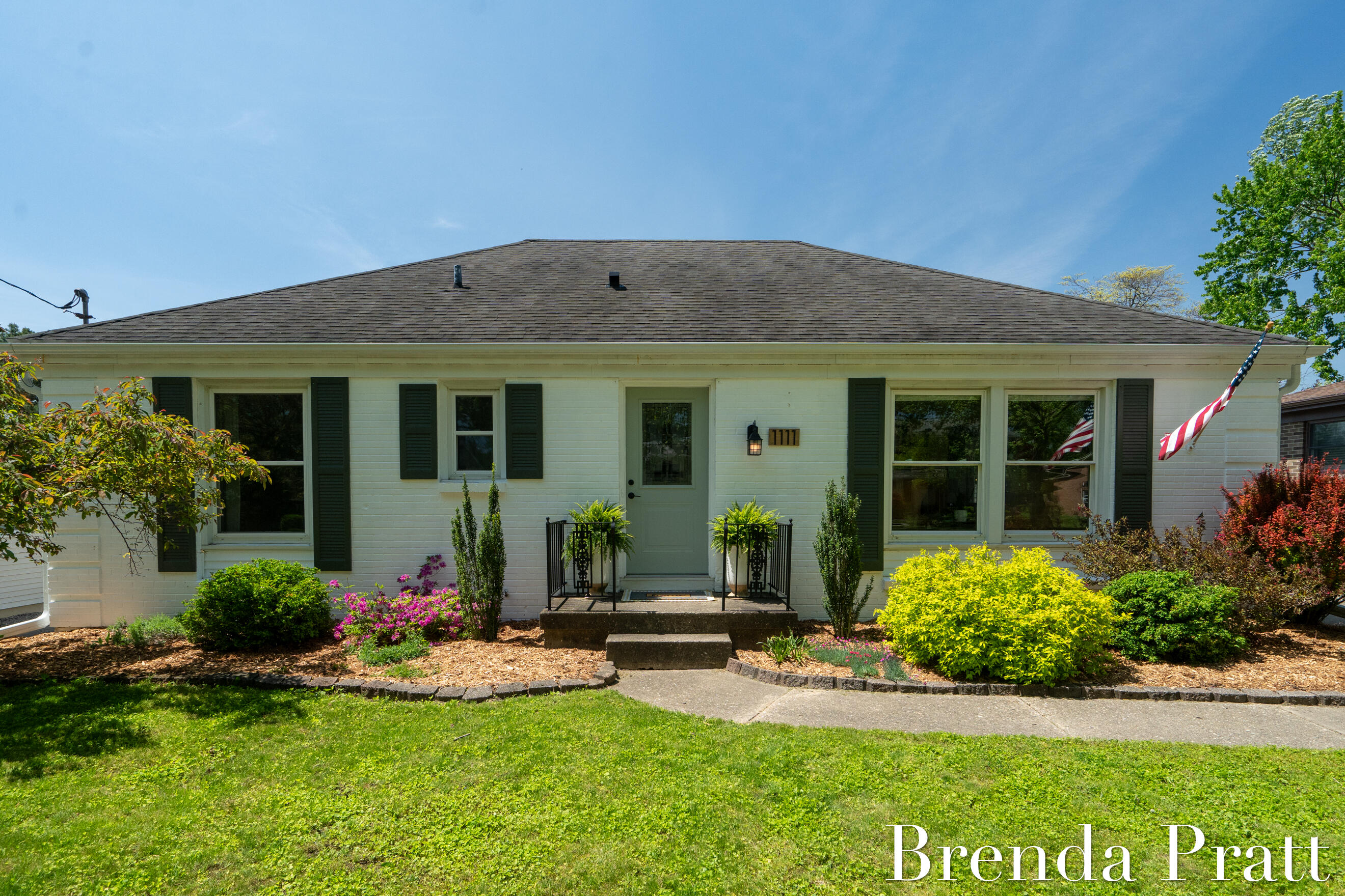 1111 Worcester Drive NE