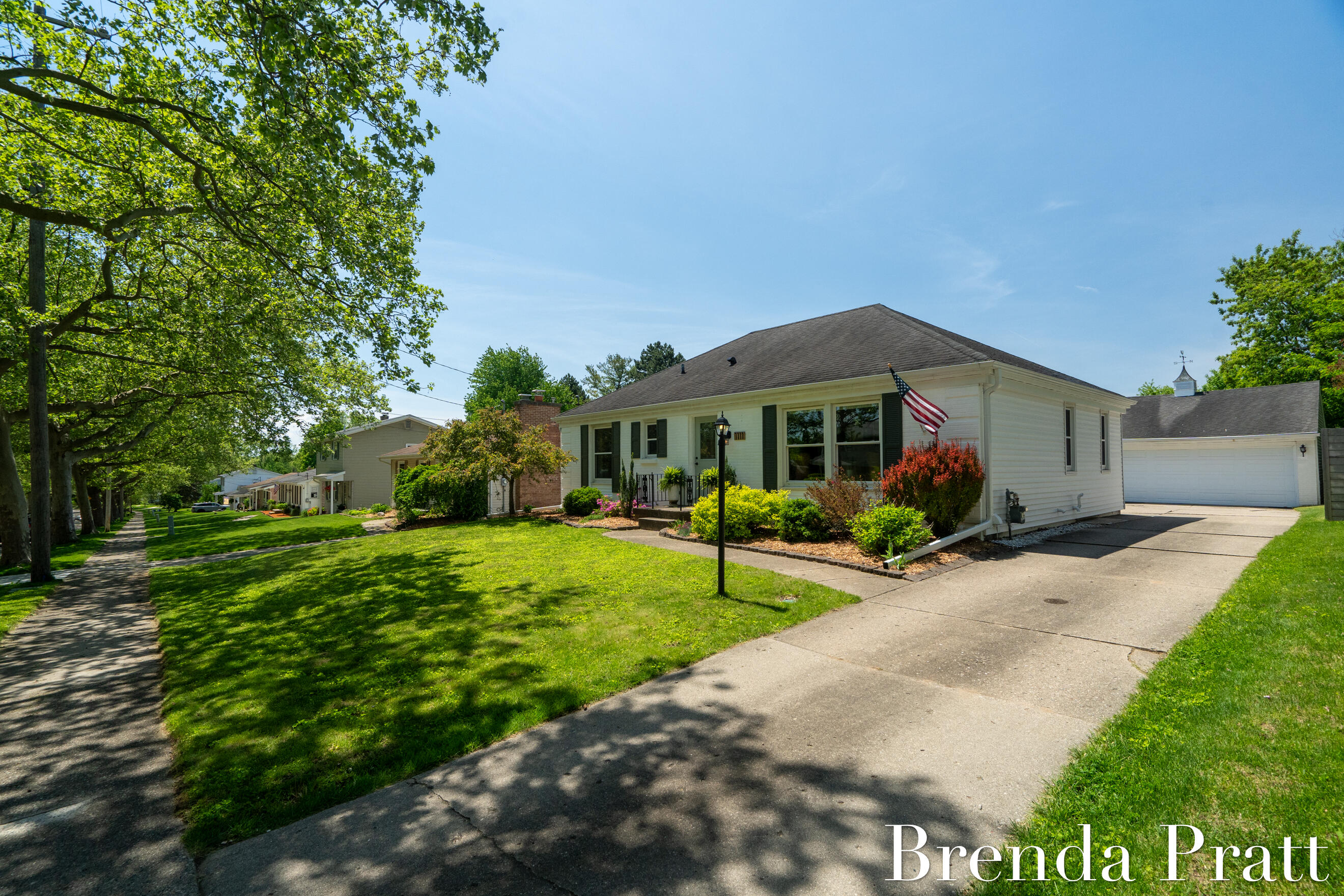 1111 Worcester Drive NE