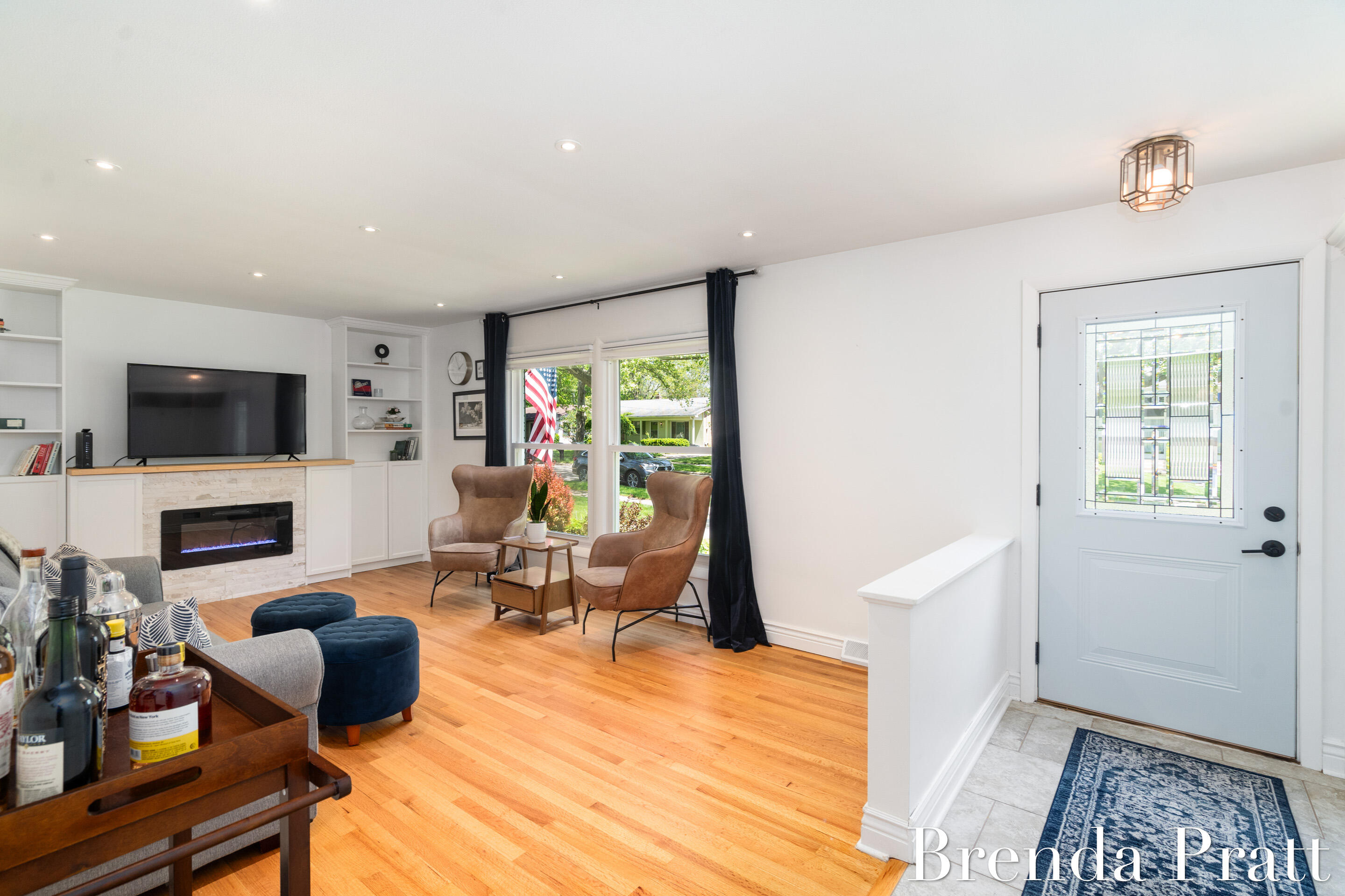 1111 Worcester Drive NE