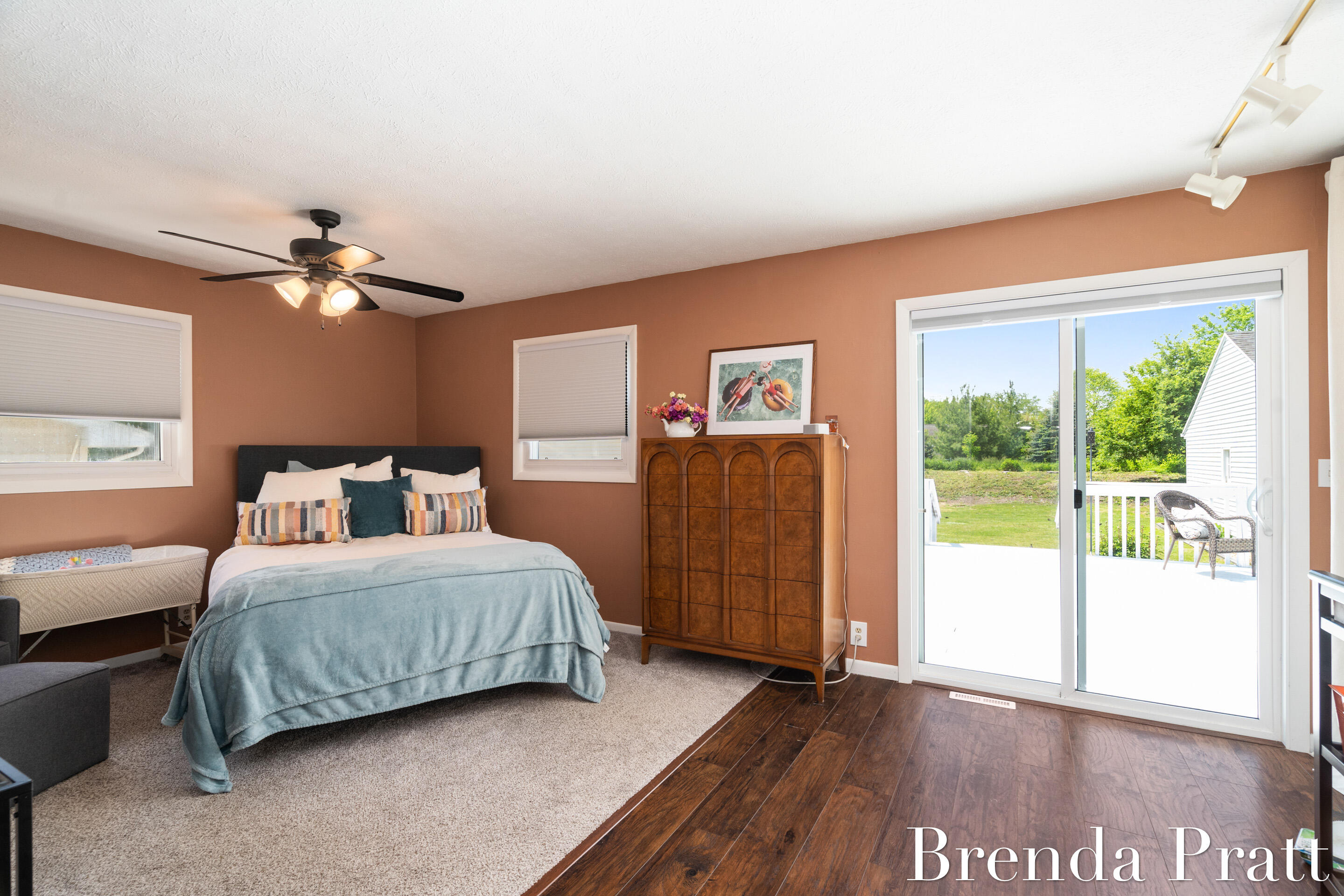 1111 Worcester Drive NE