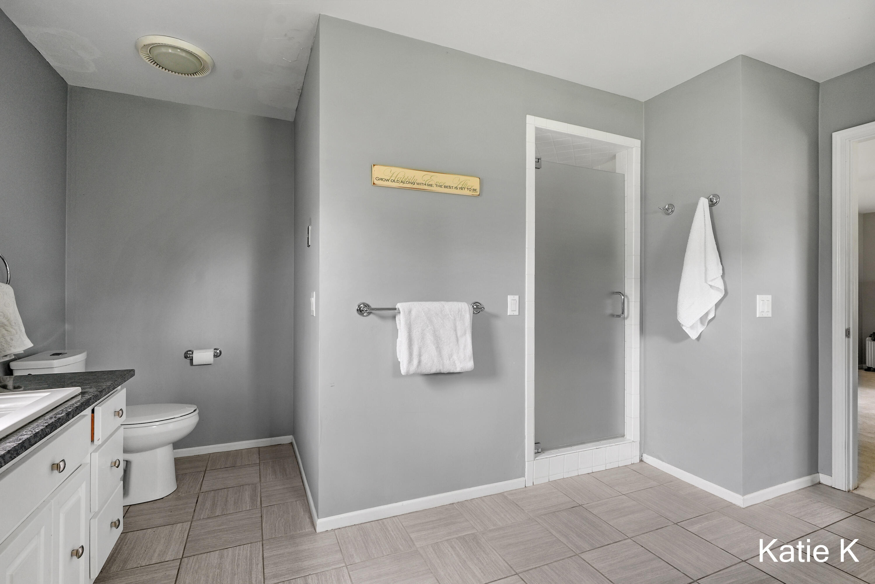 305 Arlington Drive SE